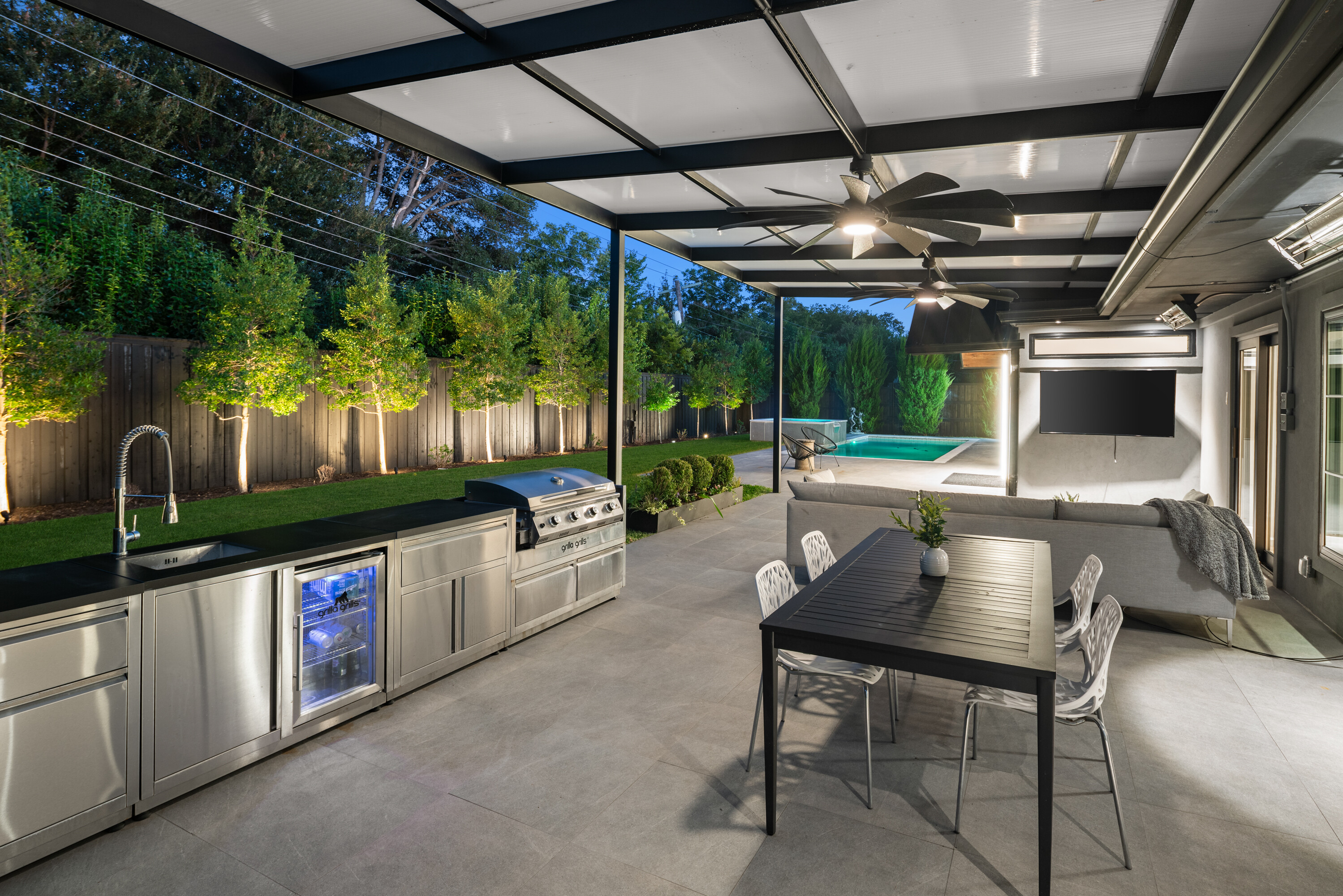  Sophisticated, Remodeled Contemporary Home Located in Preston Hollow - 物件實景