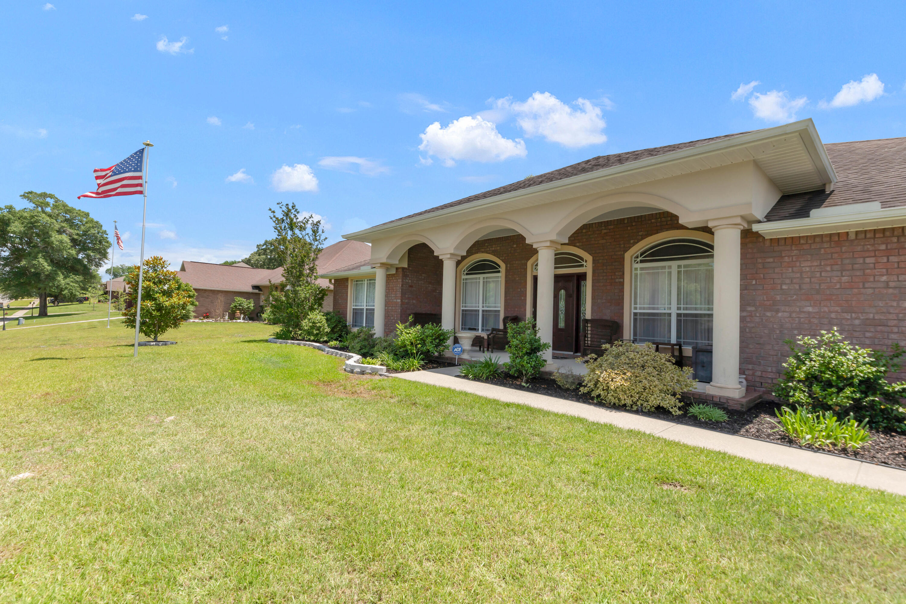 Crestview, Florida, 32536, United States, 4 Bedrooms Bedrooms, ,3 BathroomsBathrooms,Residential,For Sale,1827914