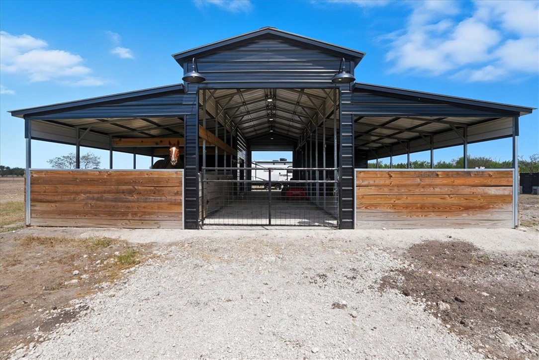 Alice, Texas, 78332, United States, 3 Bedrooms Bedrooms, ,2 BathroomsBathrooms,Residential,For Sale,1995593