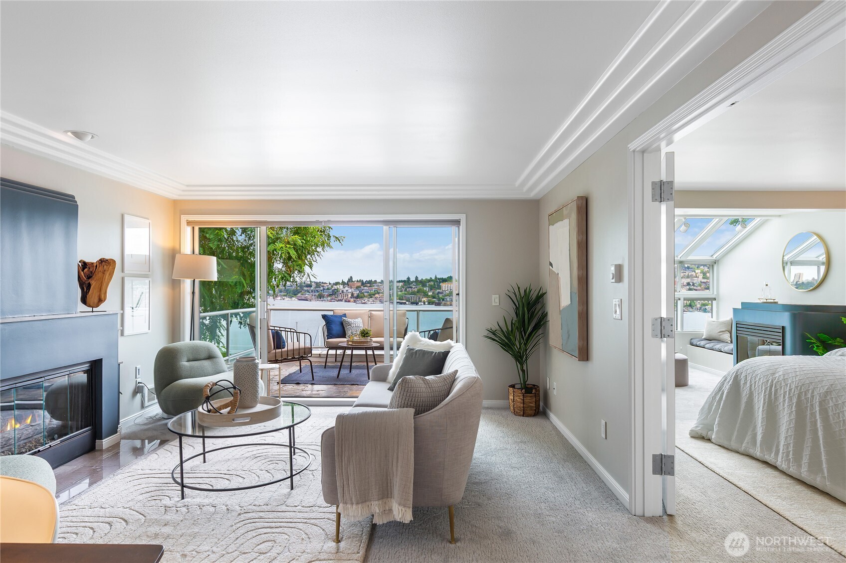 Seattle, Washington, 98109, United States, 2 Bedrooms Bedrooms, ,2 BathroomsBathrooms,Residential,For Sale,1901490