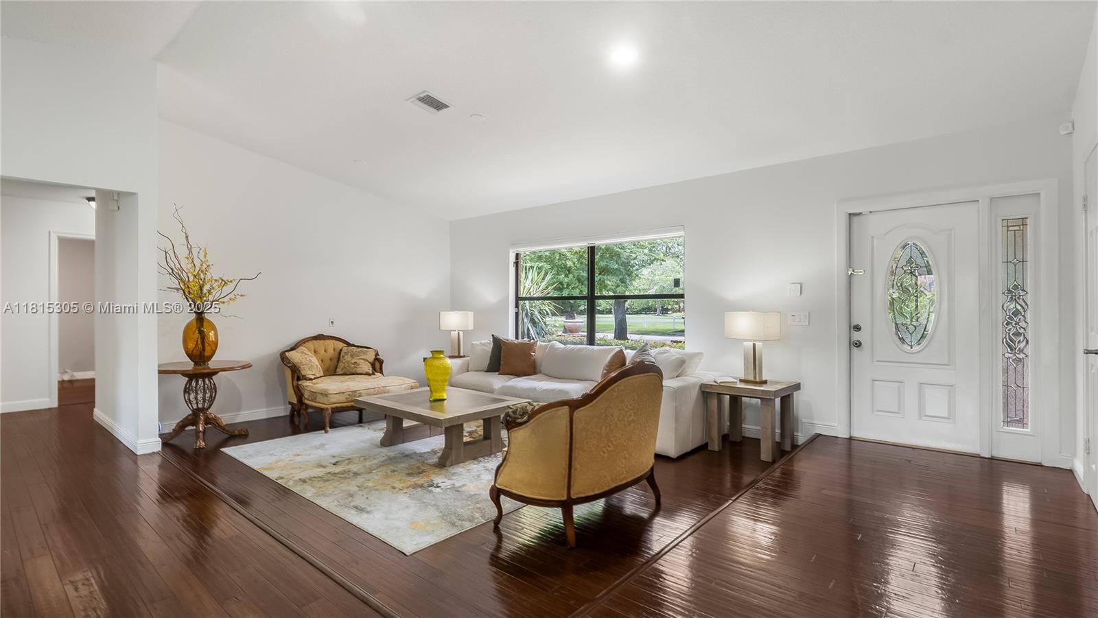 Coral Springs, Florida, 33071, United States, 3 Bedrooms Bedrooms, ,2 BathroomsBathrooms,Residential,For Sale,1857646