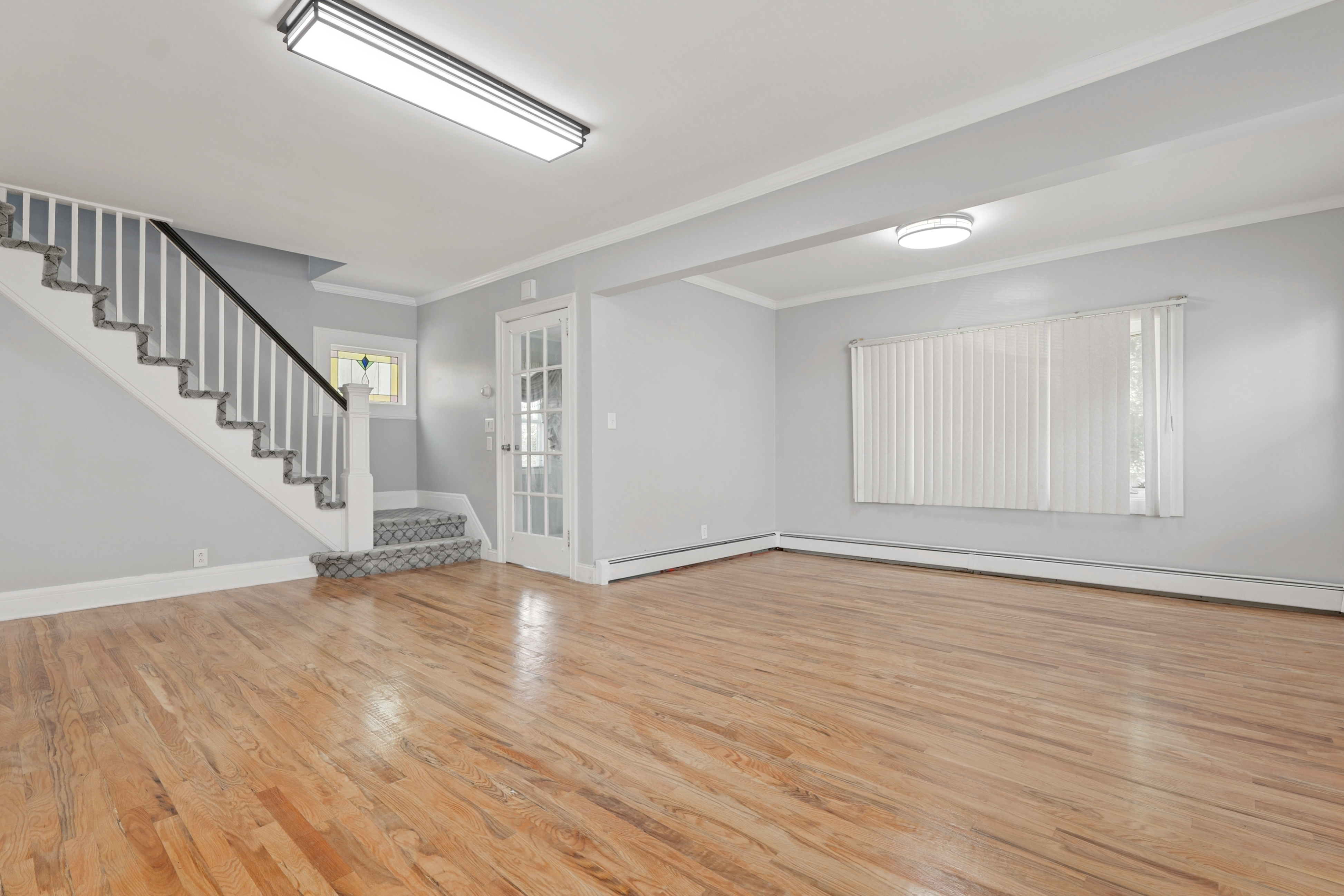 Maplewood, New Jersey, 07040, United States, 4 Bedrooms Bedrooms, ,5 BathroomsBathrooms,Residential,For Sale,1976450