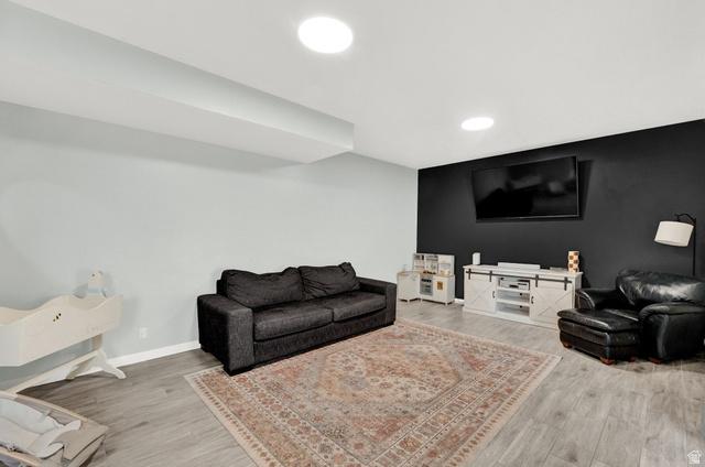 Taylorsville, Utah, 84129, United States, 3 Bedrooms Bedrooms, ,3 BathroomsBathrooms,Residential,For Sale,2014054