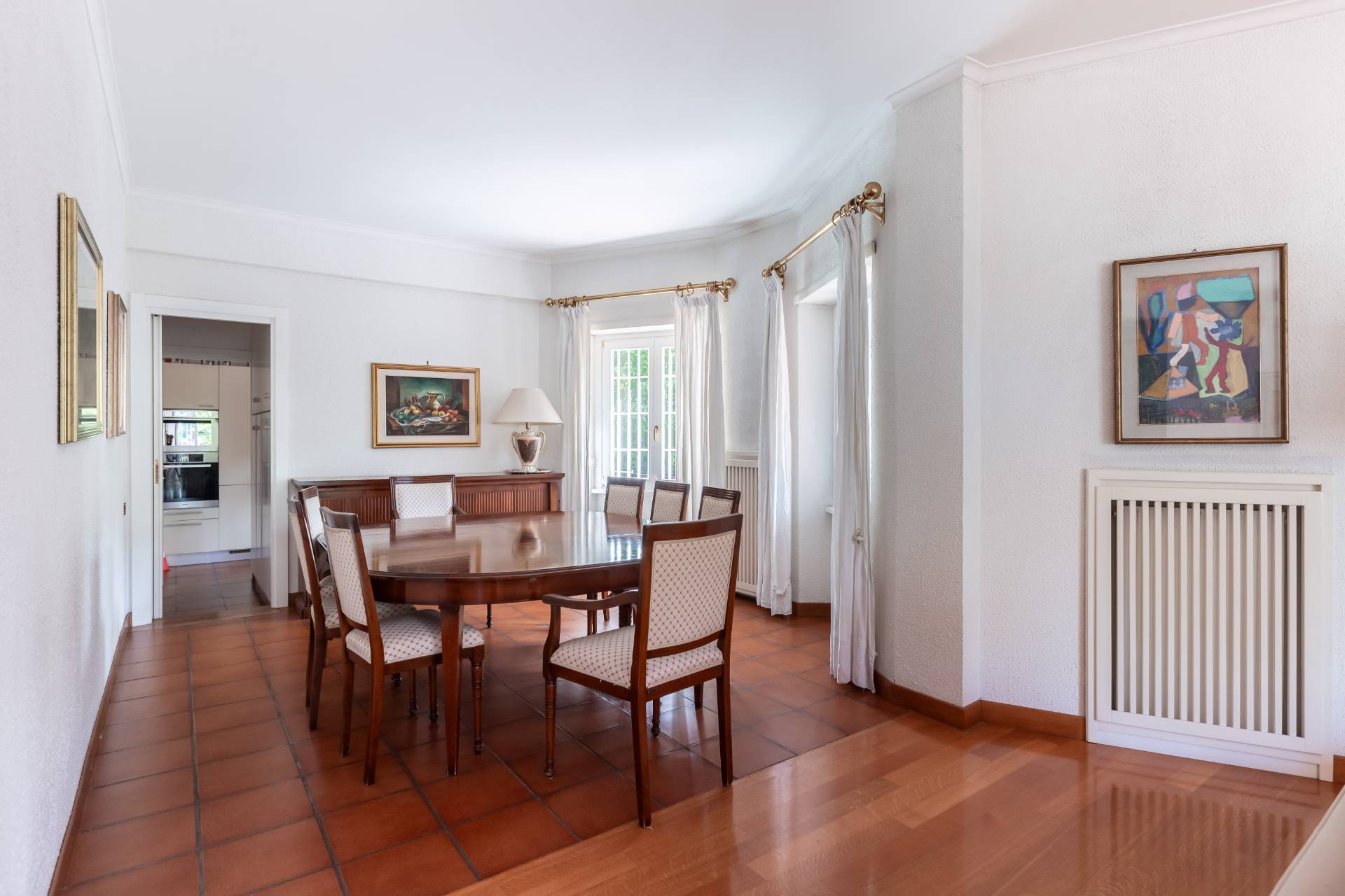 Roma, Roma, 00100, IT, 4 Bedrooms Bedrooms, ,4 BathroomsBathrooms,Residential,For Sale,1927135