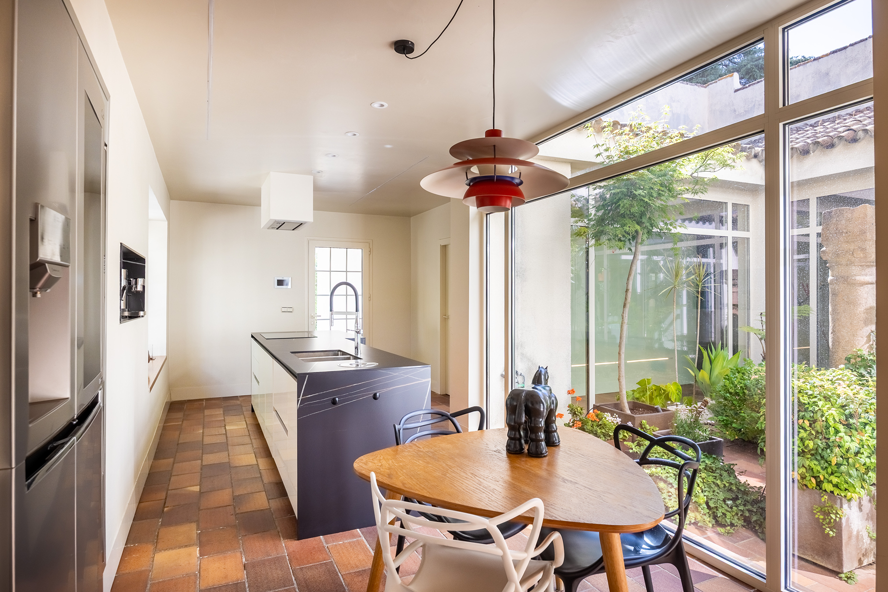  Designer detached house with pool in private development - 物件實景