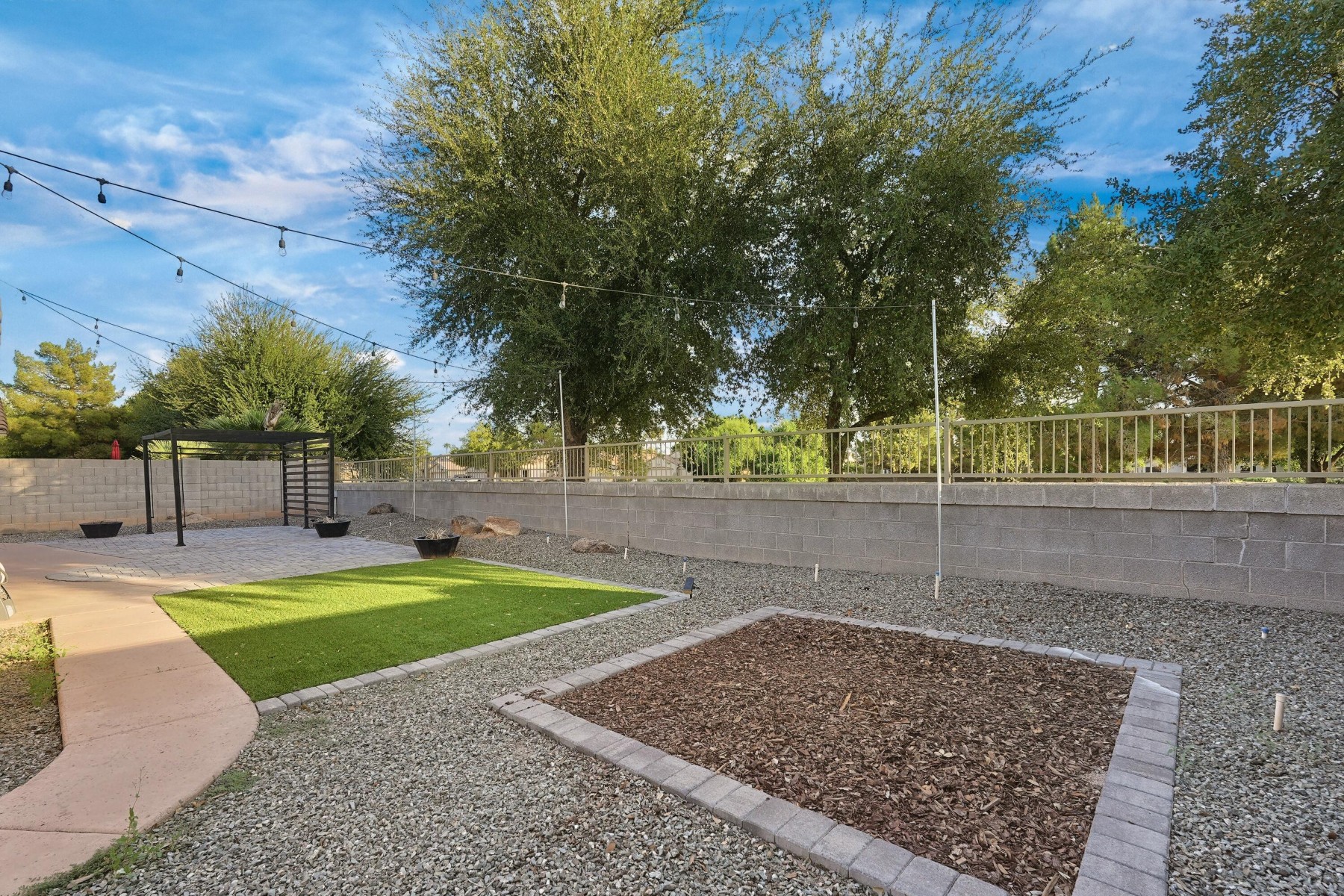  5633 E Grove Circle¦Mesa, AZ - 物件實景