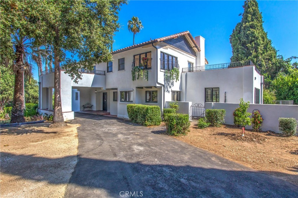 Redlands, California, 92373, United States, 5 Bedrooms Bedrooms, ,4 BathroomsBathrooms,Residential,For Sale,1982163