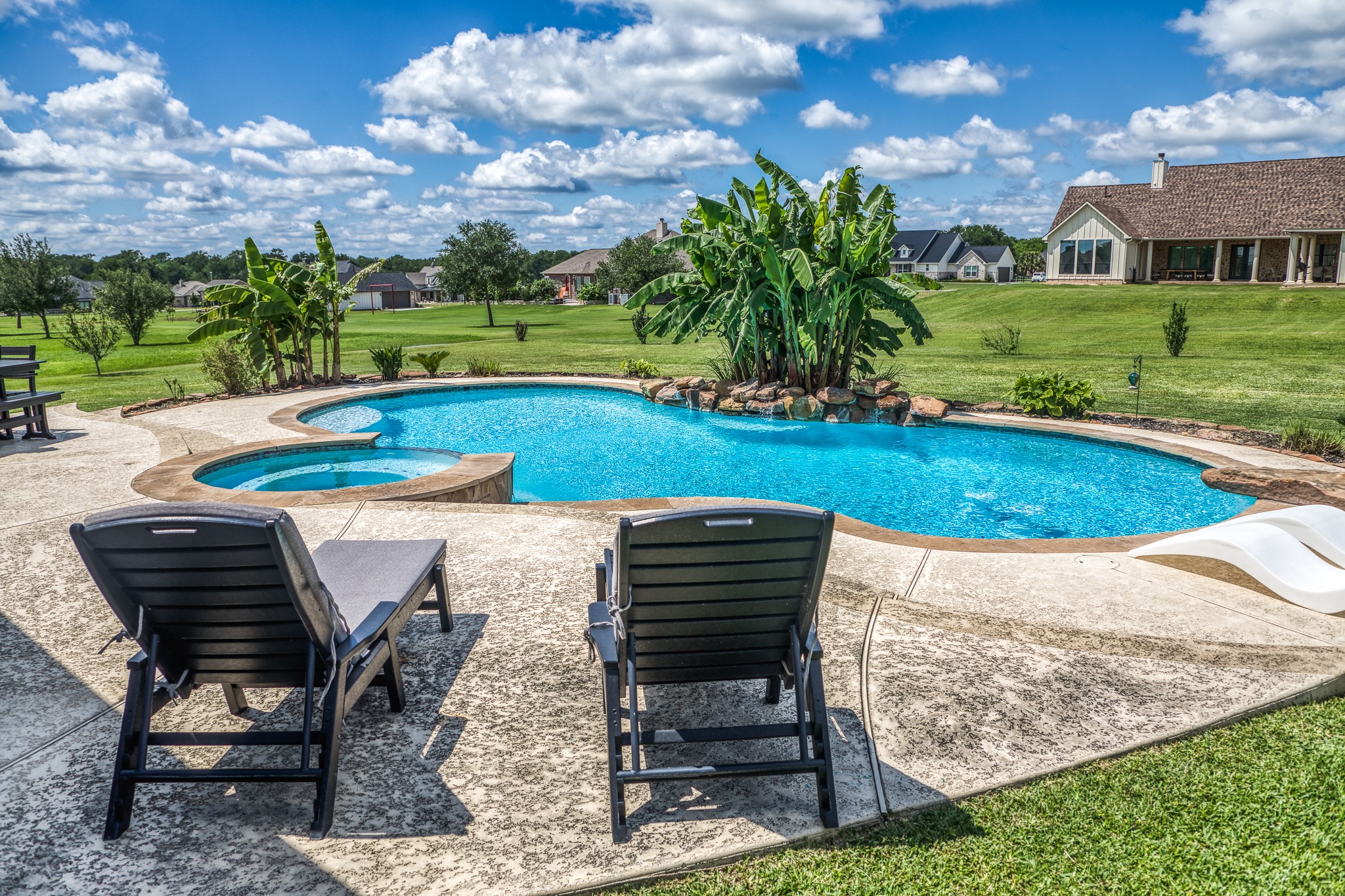  586 Ruby Drive, Bellville, TX, 77418 - 物件實景