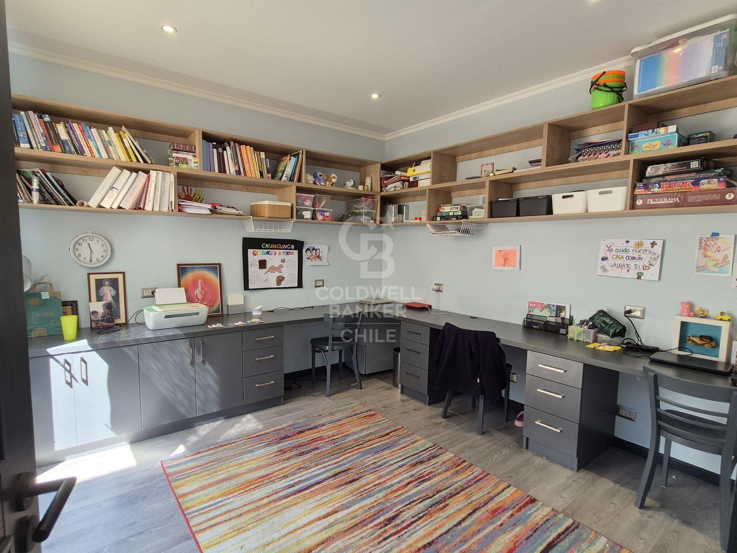 Colina, Chile, 4 Bedrooms Bedrooms, ,4 BathroomsBathrooms,Residential,For Sale,1957216