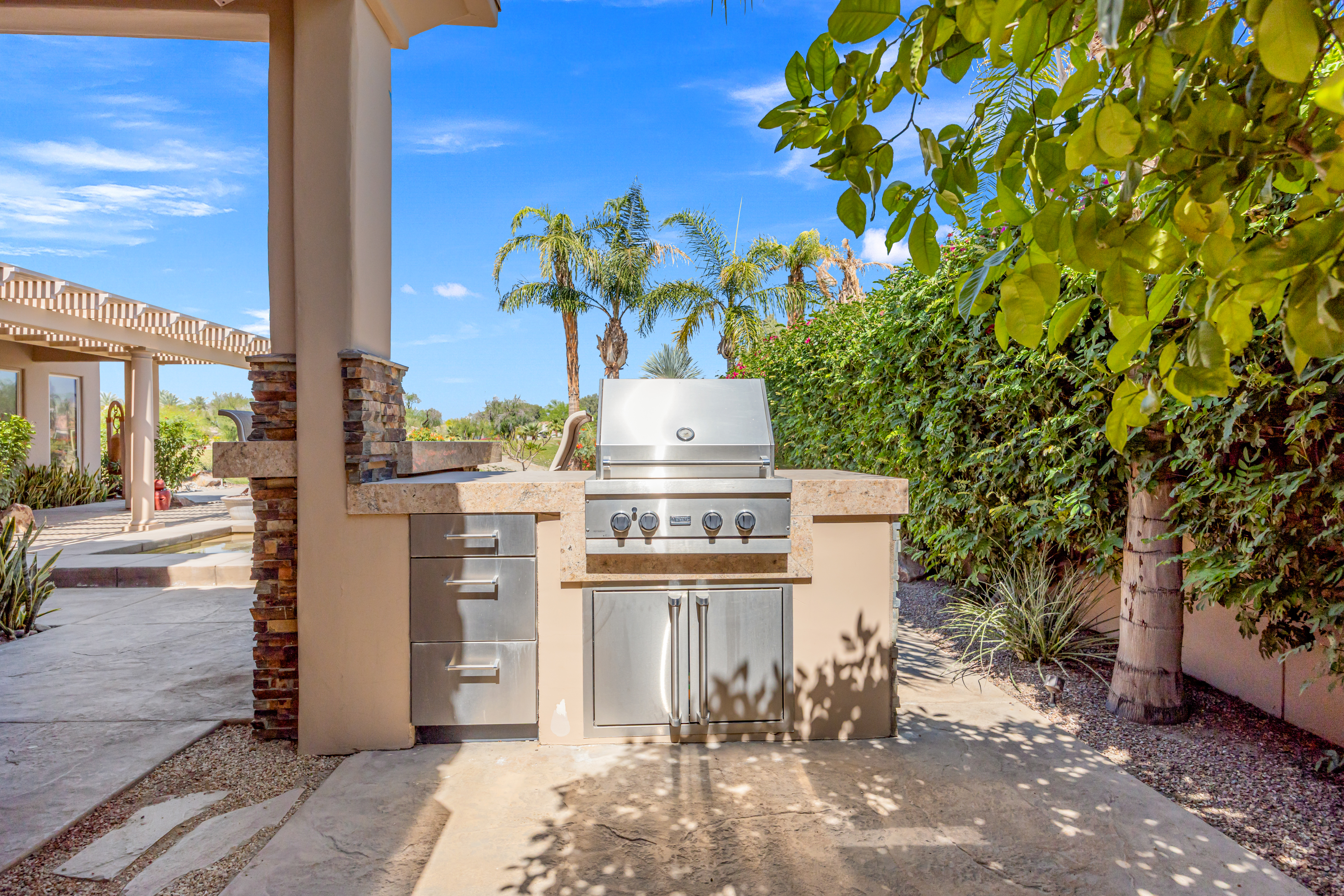  311 Loch Lomond Road, Rancho Mirage, CA 92270 - 物件實景