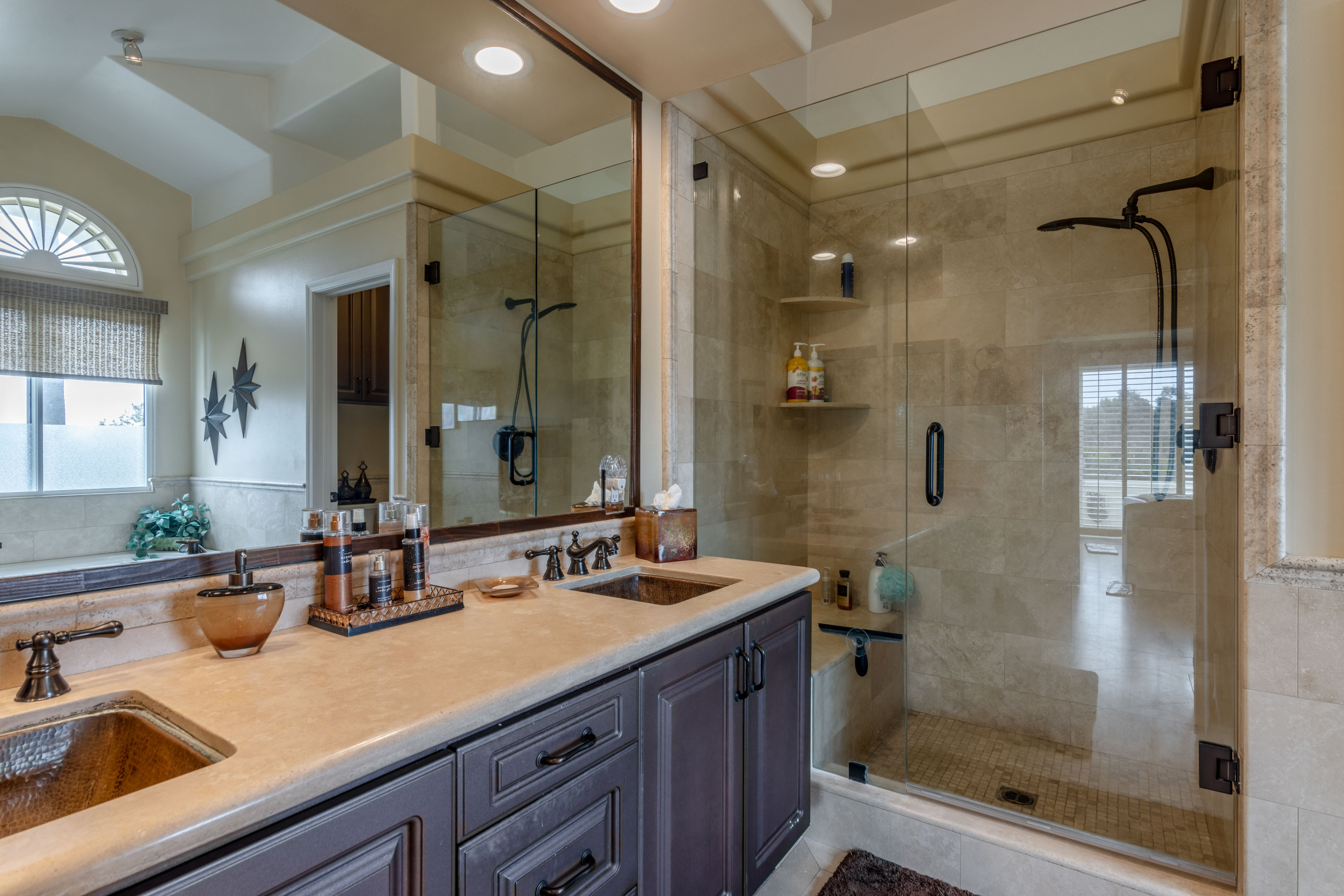  6483 Zuma View Pl - 物件實景