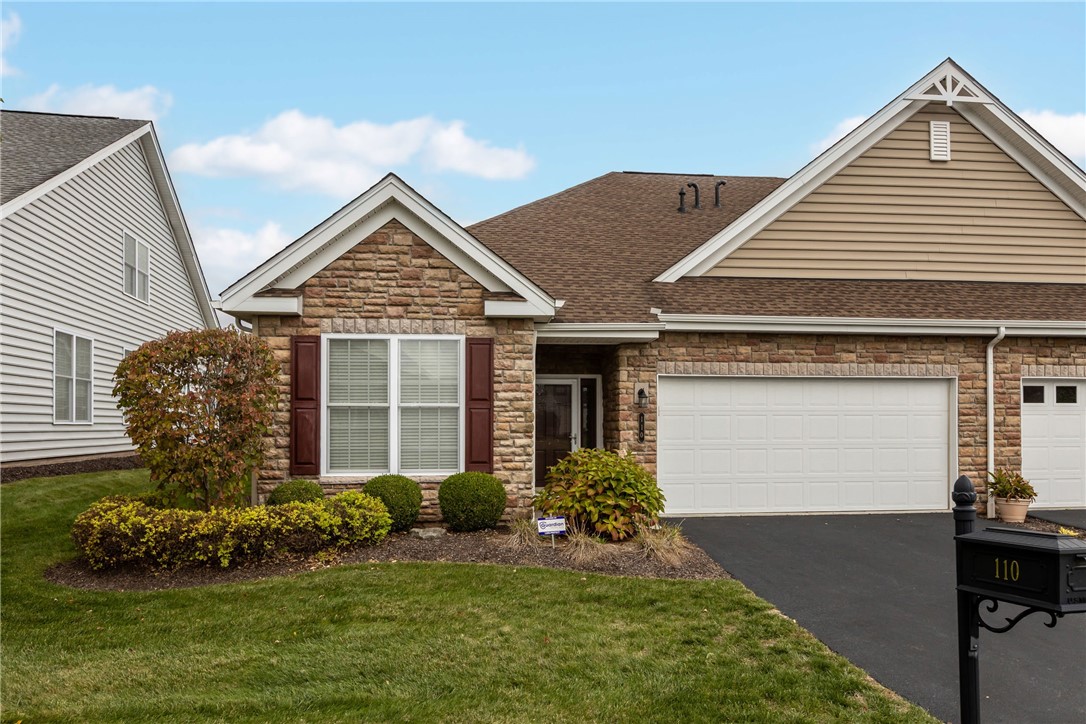 Sewickley, Pennsylvania, 15143, United States, 2 Bedrooms Bedrooms, ,2 BathroomsBathrooms,Residential,For Sale,1968653