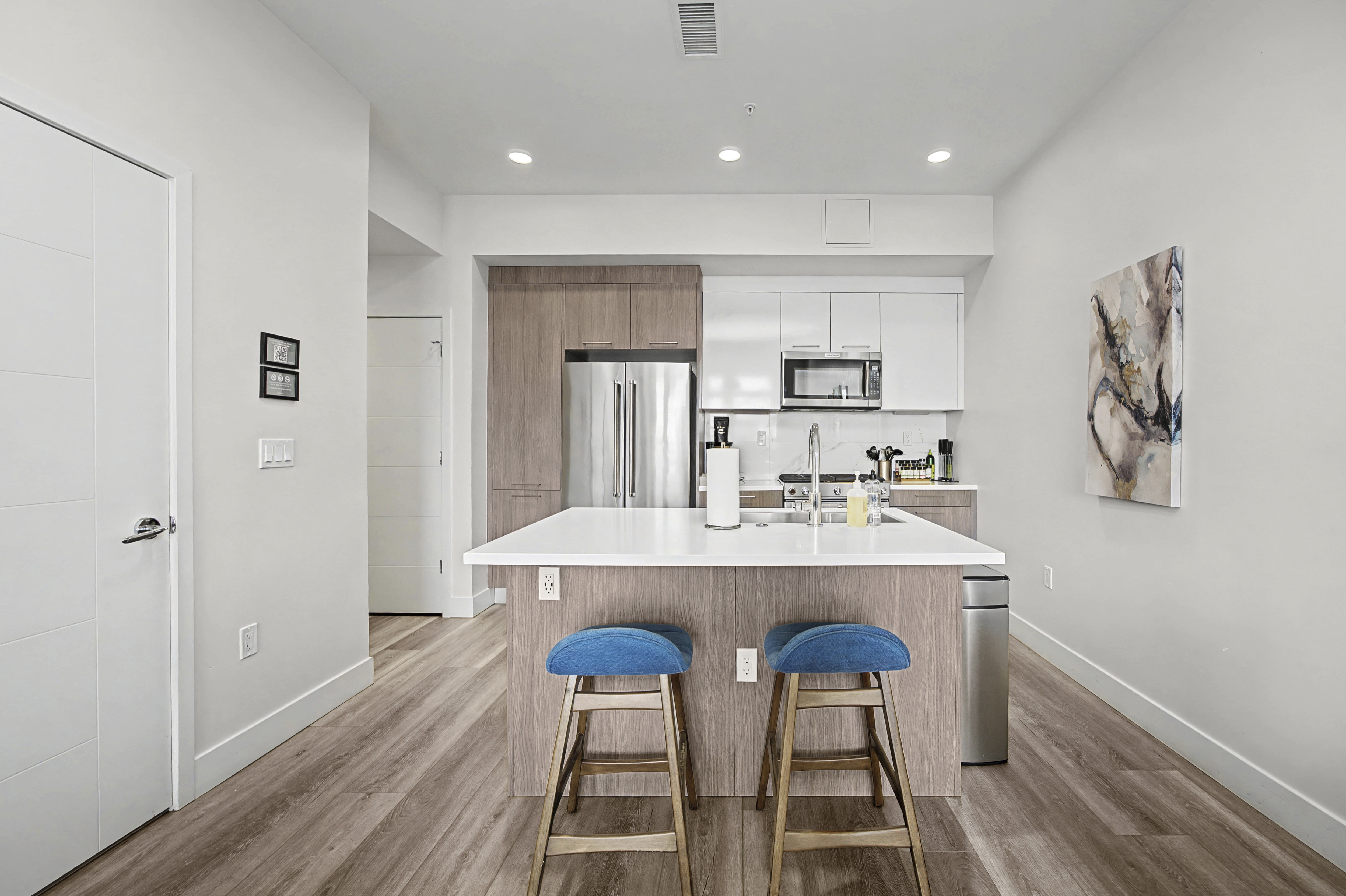  Modern design, urban convenience, and investment flexibility in LoHi - 物件實景