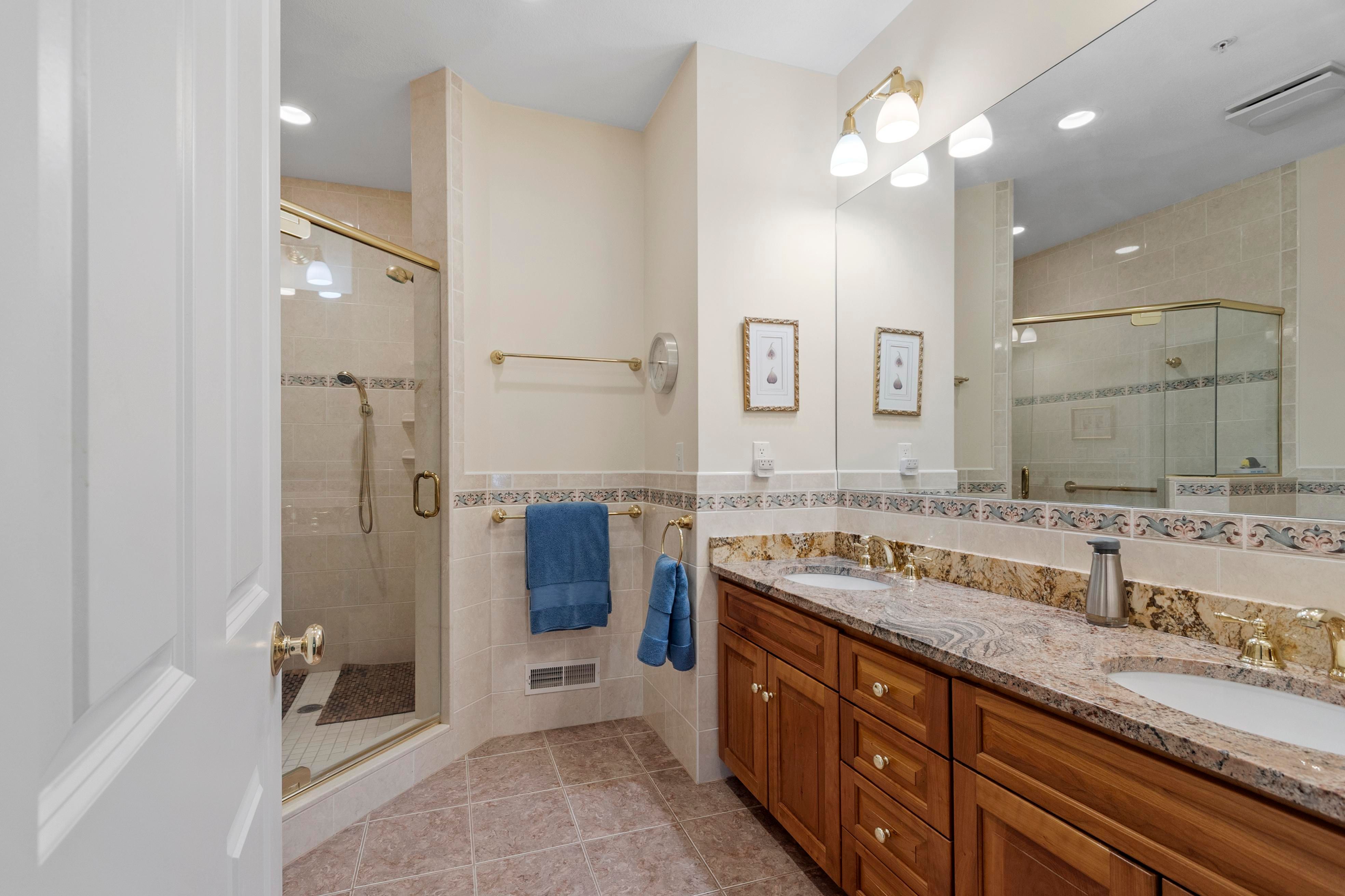  5 Vine Brook Way, Woburn, MA 01801 - 物件實景