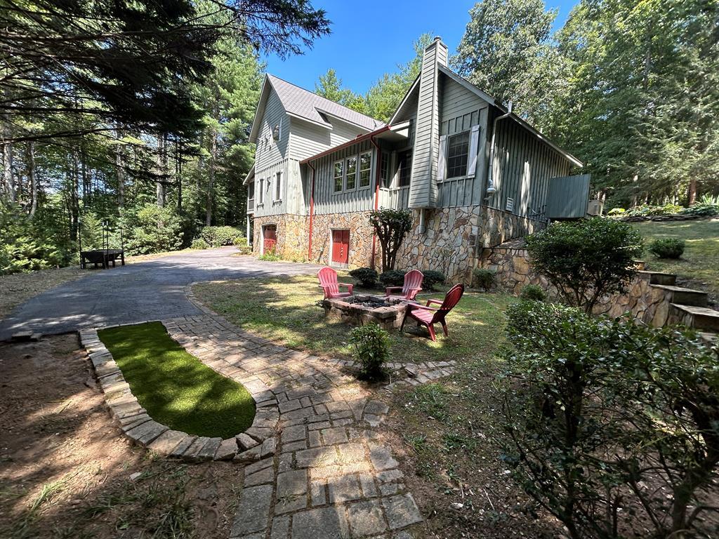 Blue Ridge, Georgia, 30513, United States, 3 Bedrooms Bedrooms, ,4 BathroomsBathrooms,Residential,For Sale,1858948