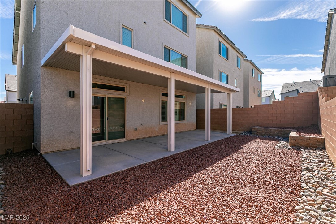 Las Vegas, Nevada, 89141, United States, 3 Bedrooms Bedrooms, ,2 BathroomsBathrooms,Residential,For Sale,1988109