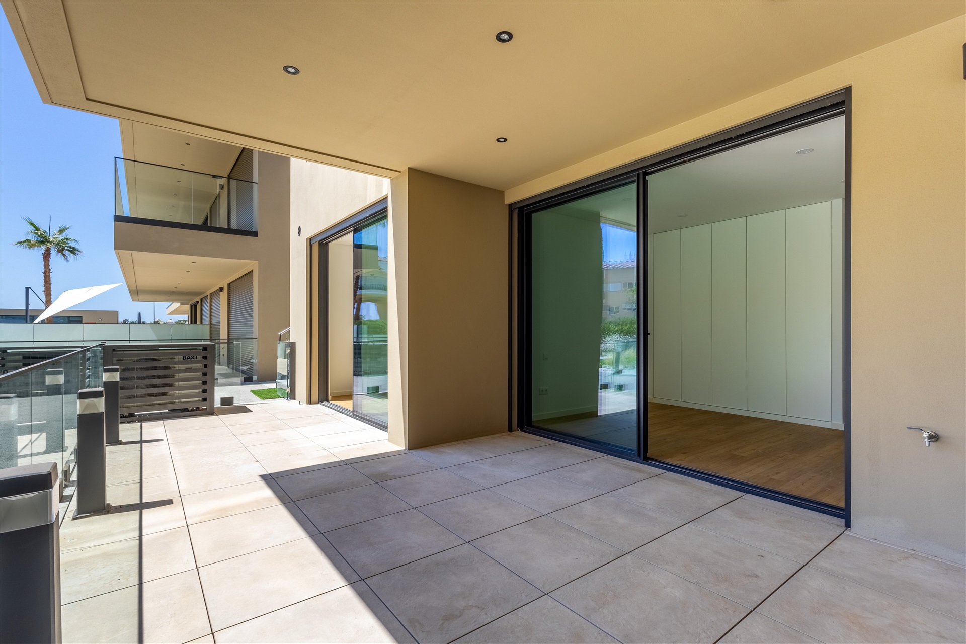  Flat, 2 bedrooms, for Sale - 物件實景