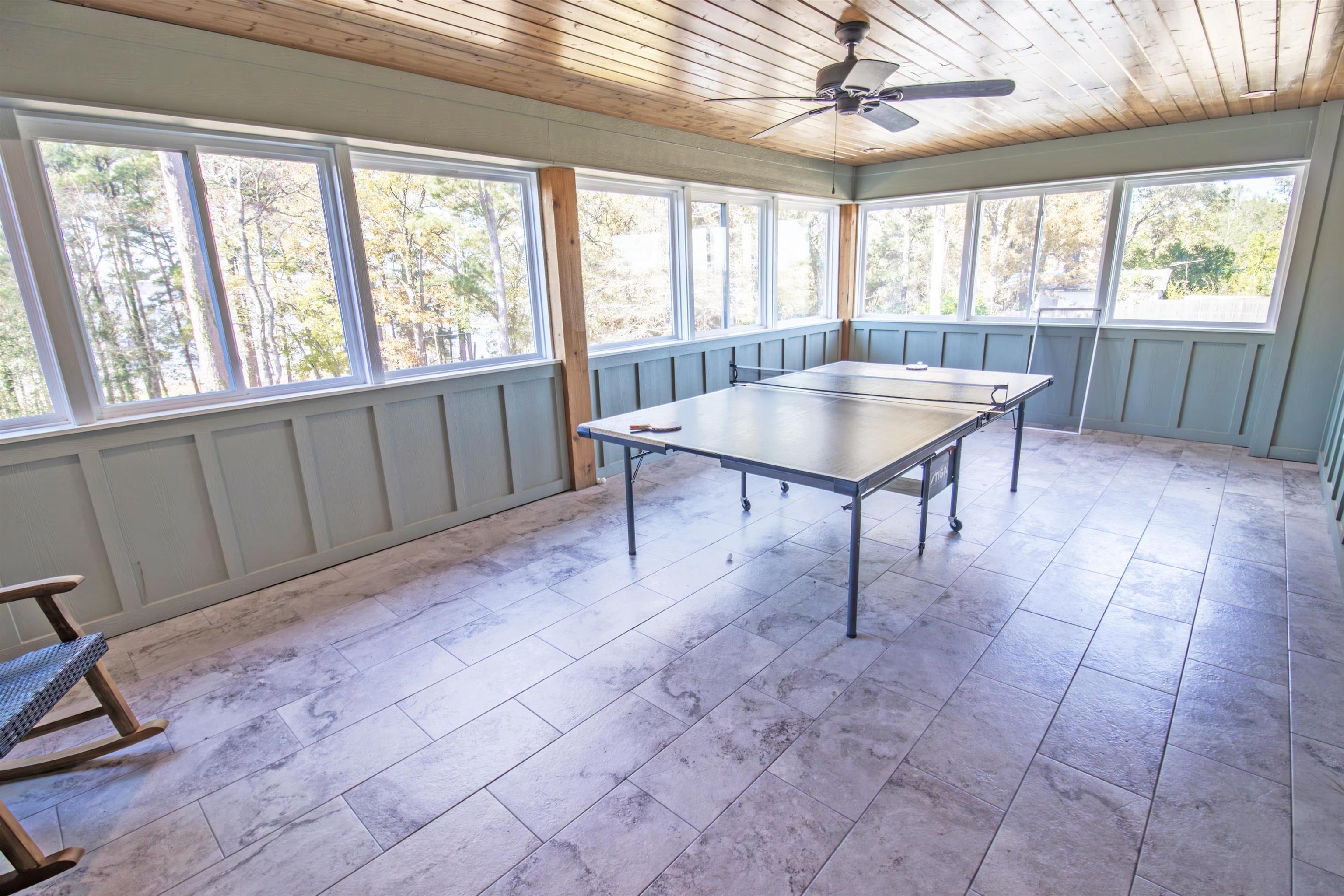 Jefferson, Texas, 75657, United States, 3 Bedrooms Bedrooms, ,3 BathroomsBathrooms,Residential,For Sale,2005348