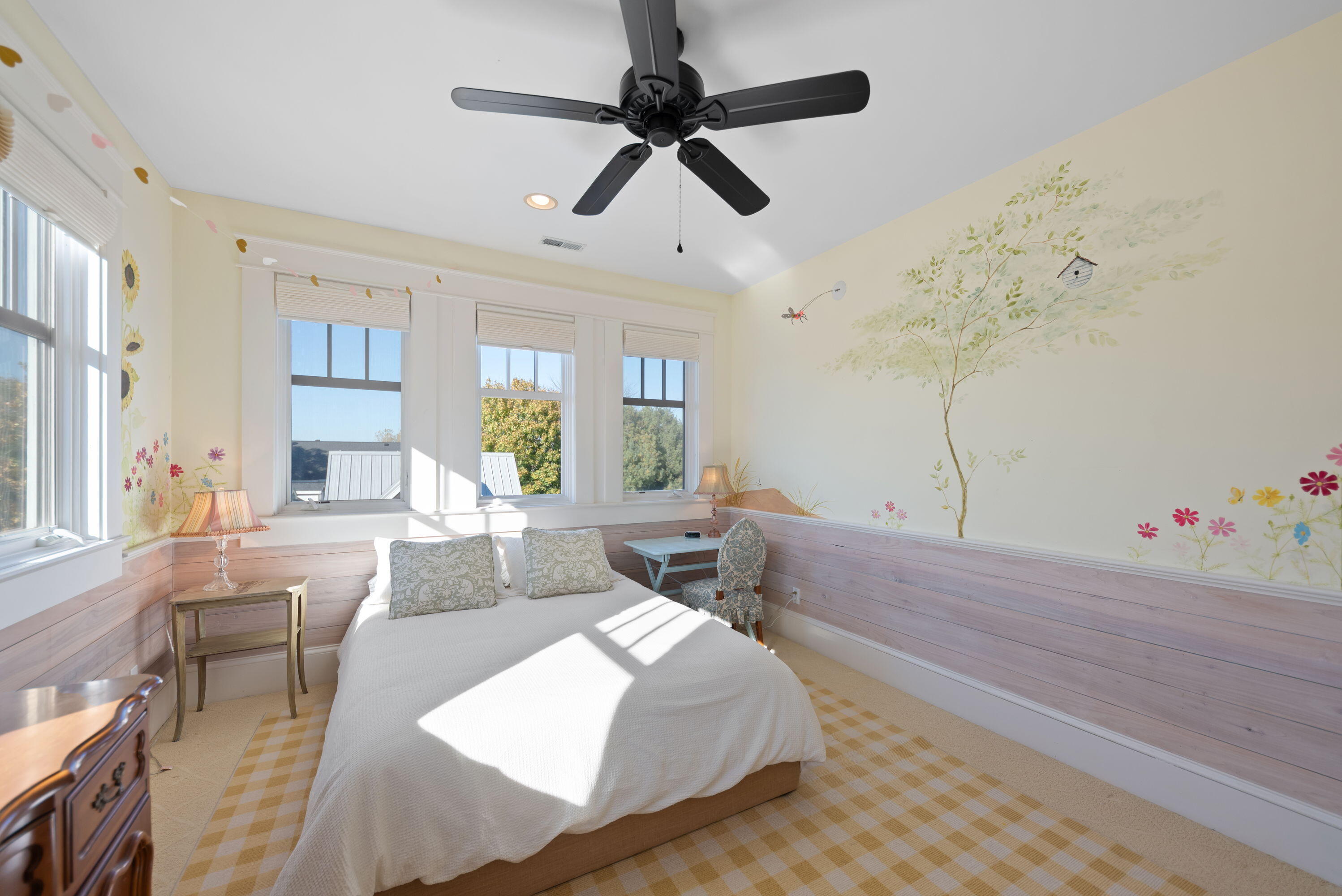 New Buffalo, Michigan, 49117, United States, 6 Bedrooms Bedrooms, ,5 BathroomsBathrooms,Residential,For Sale,1989502