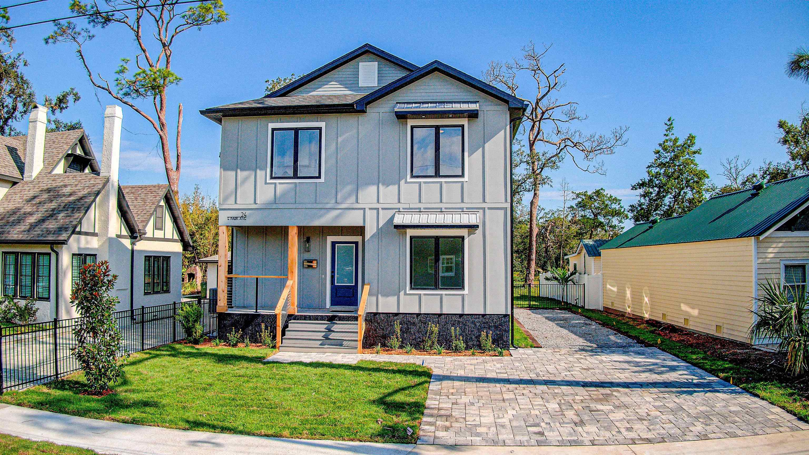 24 E Park Ave, St Augustine, Florida, 32084, United States, 4 Bedrooms Bedrooms, ,3 BathroomsBathrooms,Residential,For Sale,24 E Park Ave,1635608