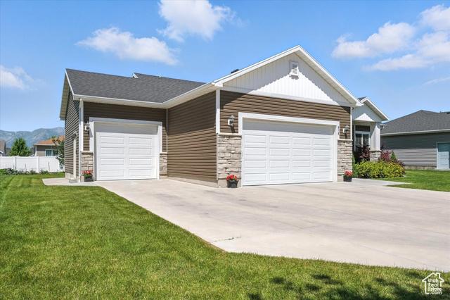 Hyrum, Utah, 84319, United States, 5 Bedrooms Bedrooms, ,3 BathroomsBathrooms,Residential,For Sale,1975409