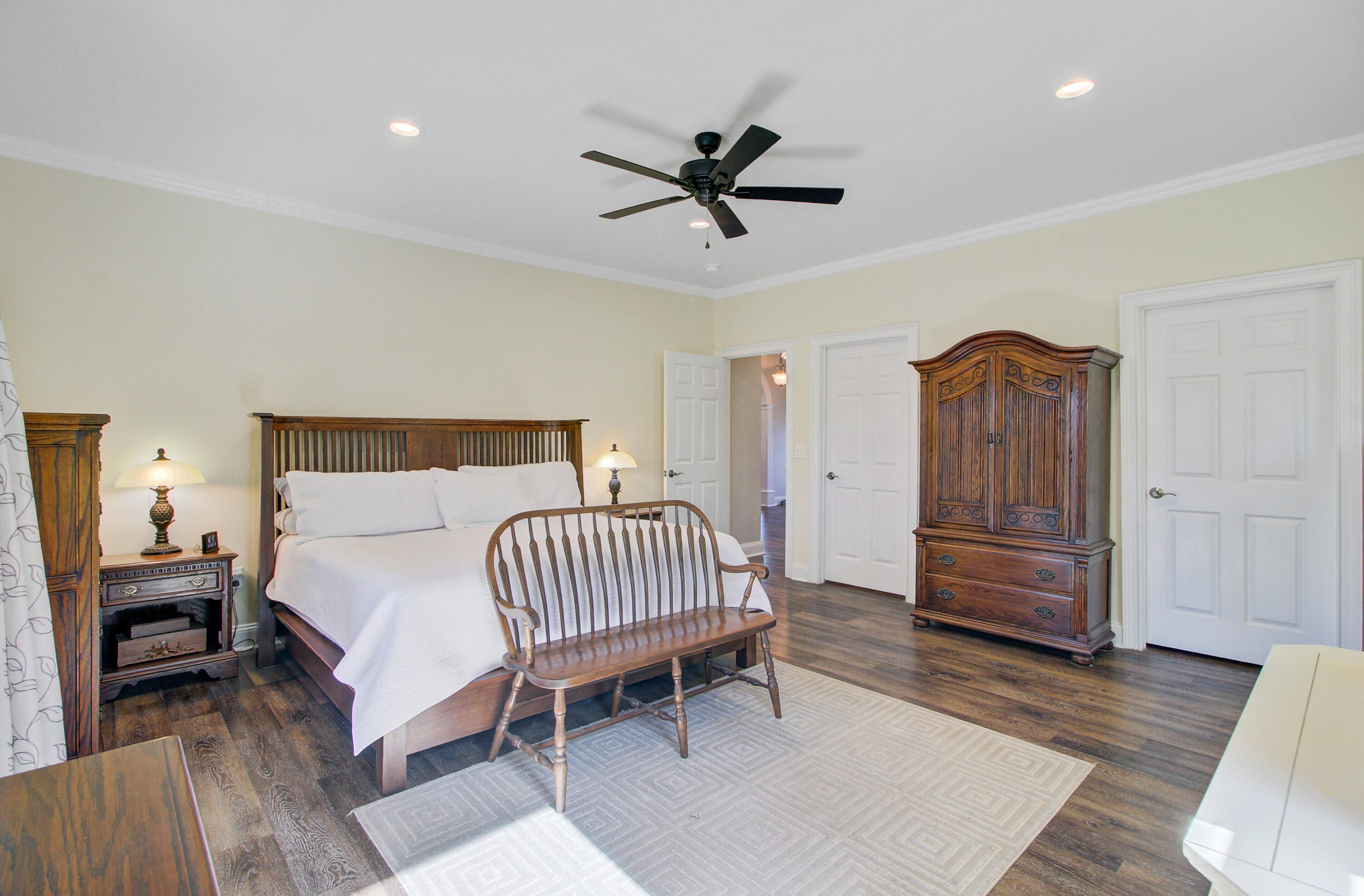 Cross, South Carolina, 29436, United States, 4 Bedrooms Bedrooms, ,3 BathroomsBathrooms,Residential,For Sale,1992832