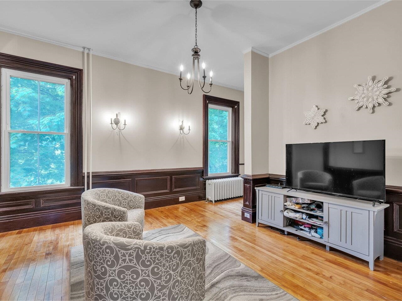 St. Albans City, Vermont, 05478, United States, 5 Bedrooms Bedrooms, ,5 BathroomsBathrooms,Residential,For Sale,1829327