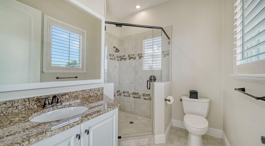 Longboat Key, Florida, 34228, United States, 4 Bedrooms Bedrooms, ,5 BathroomsBathrooms,Residential,For Sale,1999864