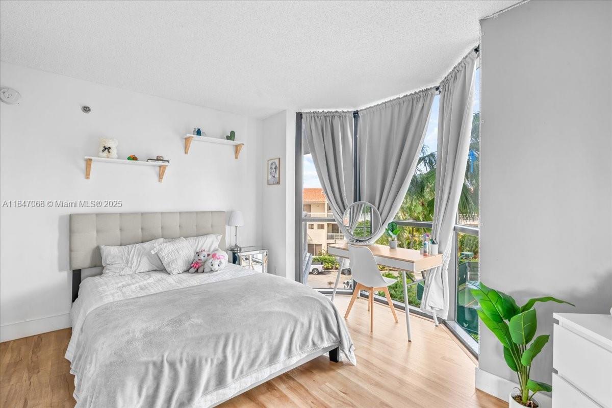 3598 Yacht Club Dr Unit 302, Aventura, Florida, 33180, United States, 3 Bedrooms Bedrooms, ,2 BathroomsBathrooms,Residential,For Sale,3598 Yacht Club Dr Unit 302,1622452