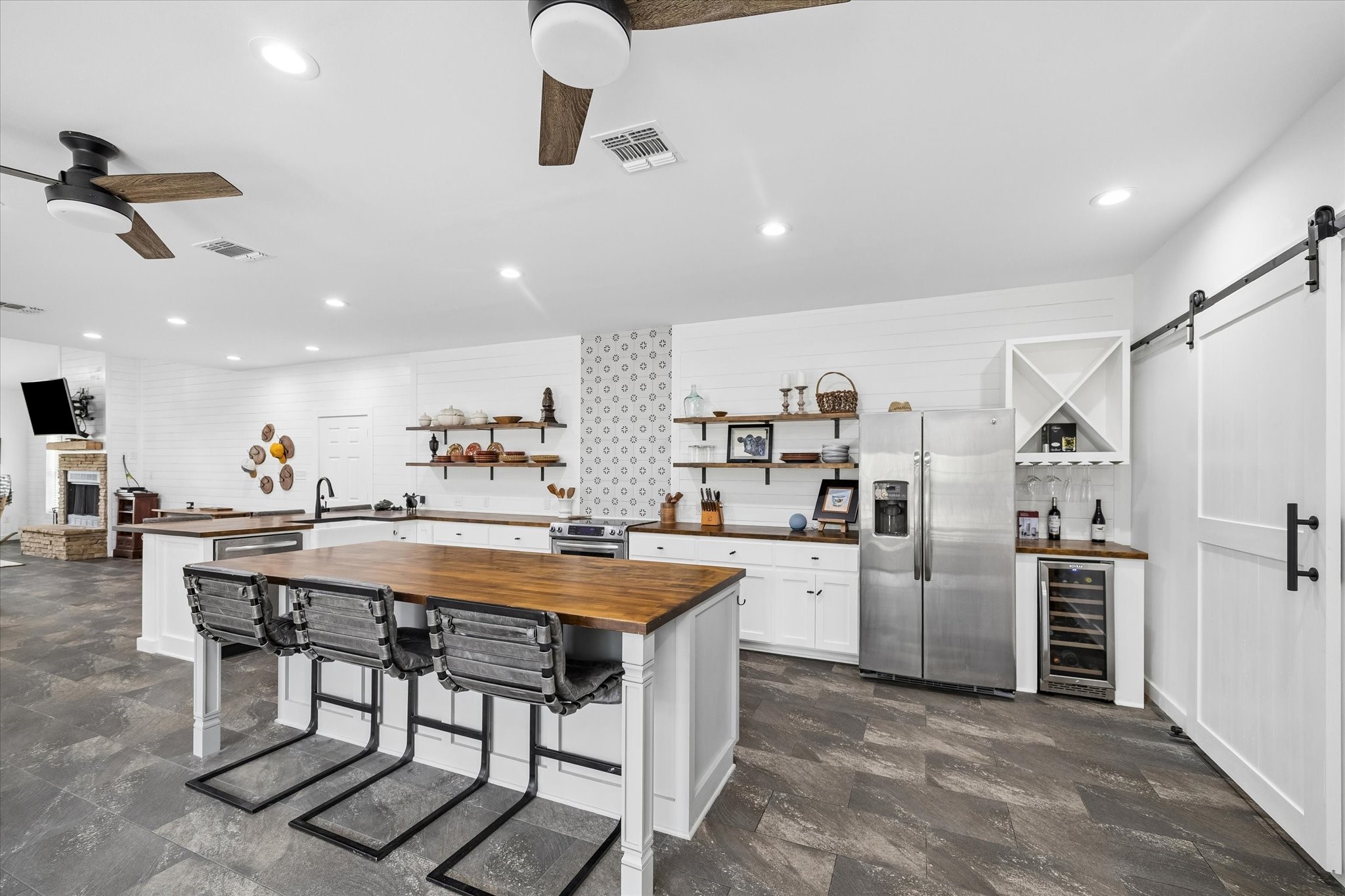  90 Twinstone Circle - 物件實景