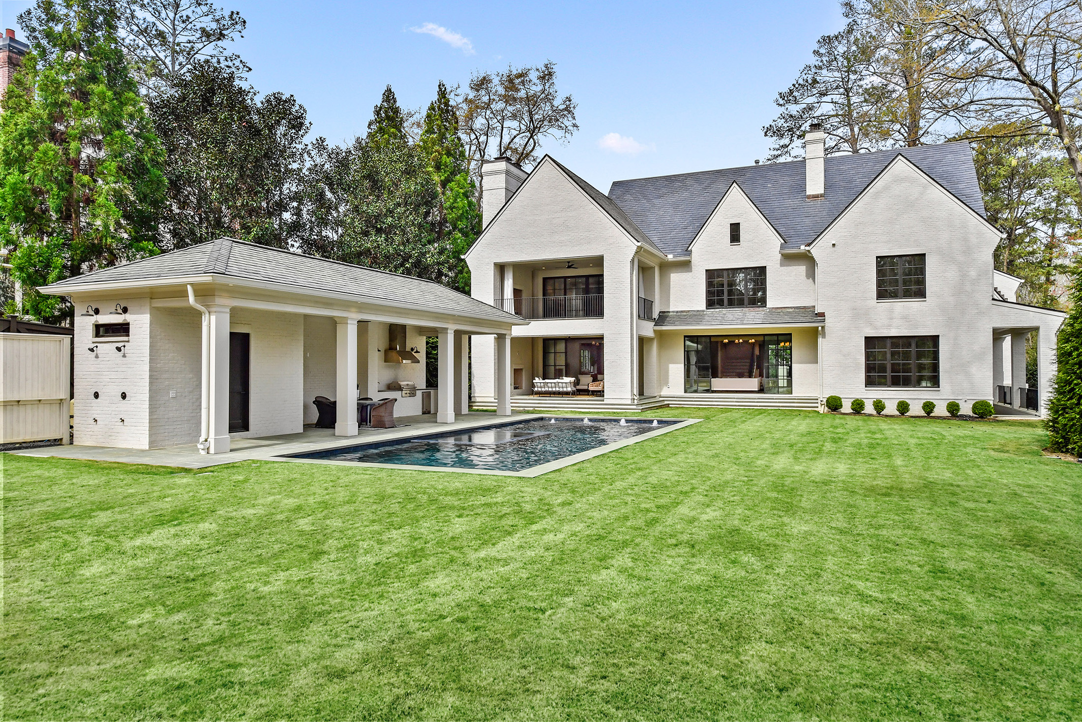  Exquisite Estate Home Moments from Chastain Park - 物件實景