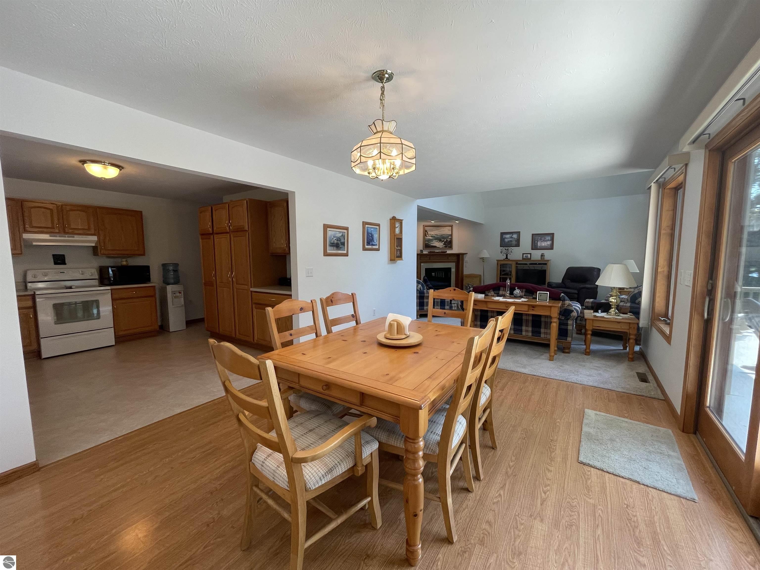 Harrison, Michigan, 48625, United States, 5 Bedrooms Bedrooms, ,4 BathroomsBathrooms,Residential,For Sale,1916275
