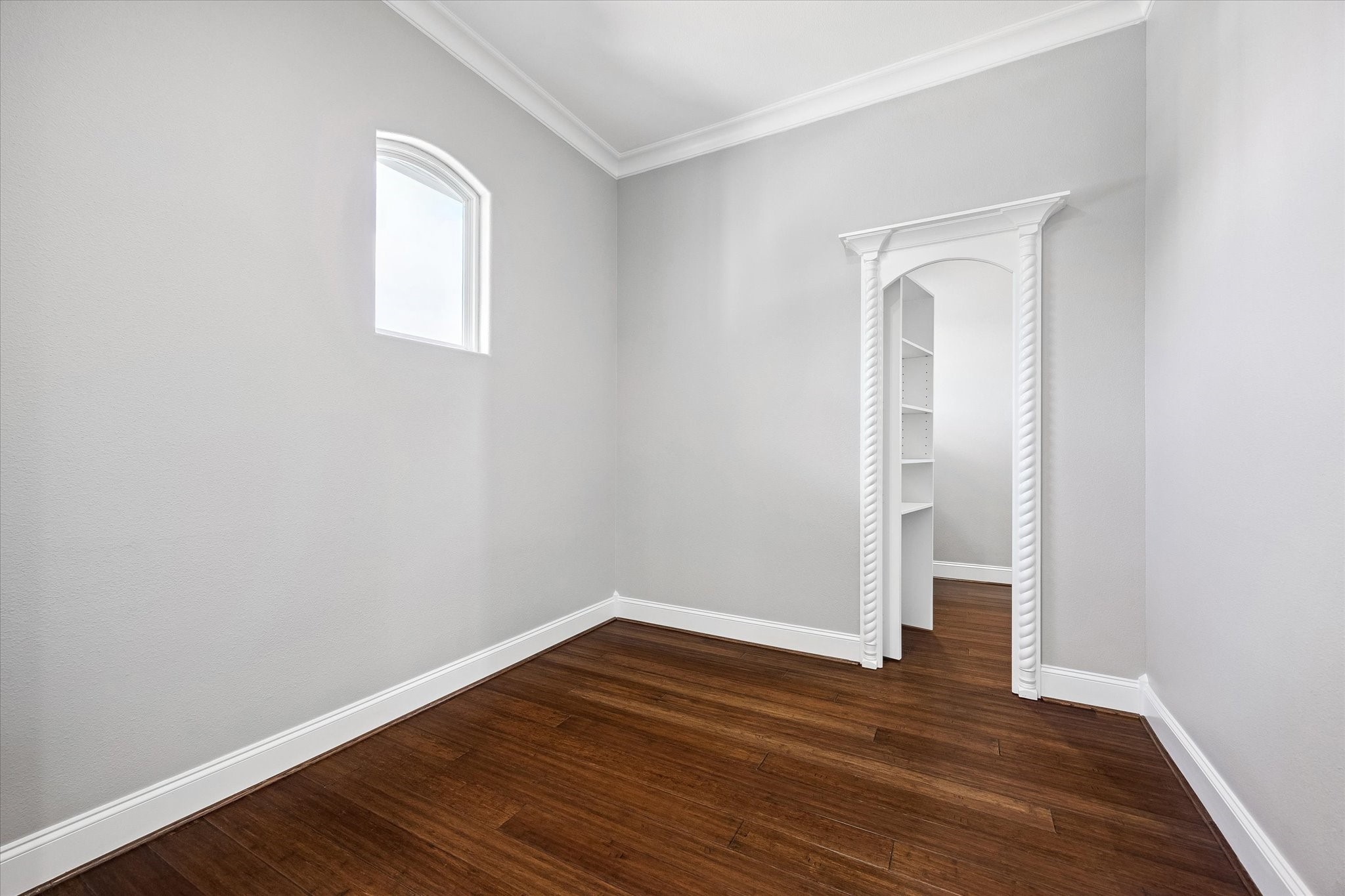  9761 Westview Drive - 物件實景