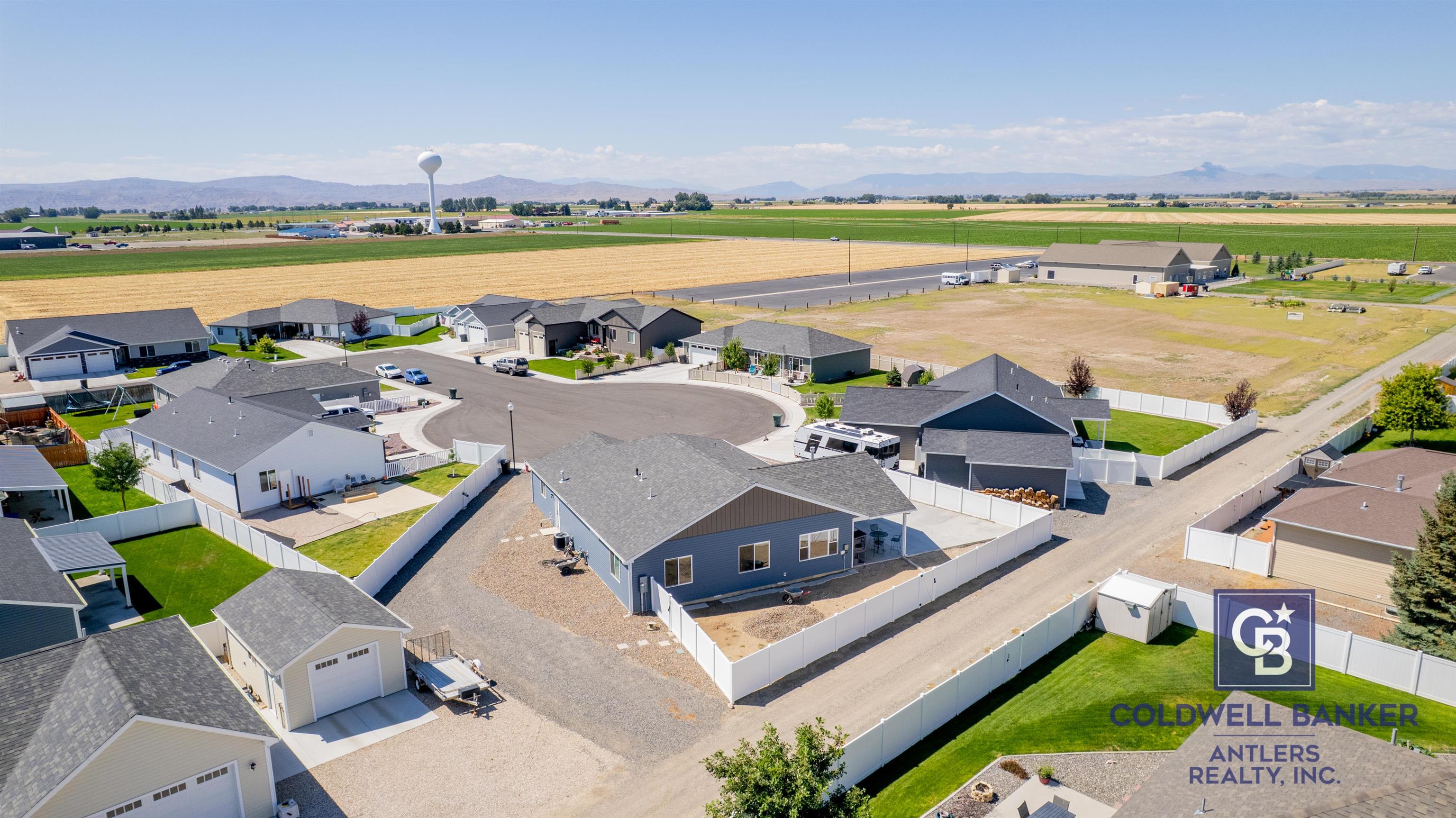 Powell, Wyoming, 82435, United States, 4 Bedrooms Bedrooms, ,2 BathroomsBathrooms,Residential,For Sale,1918600