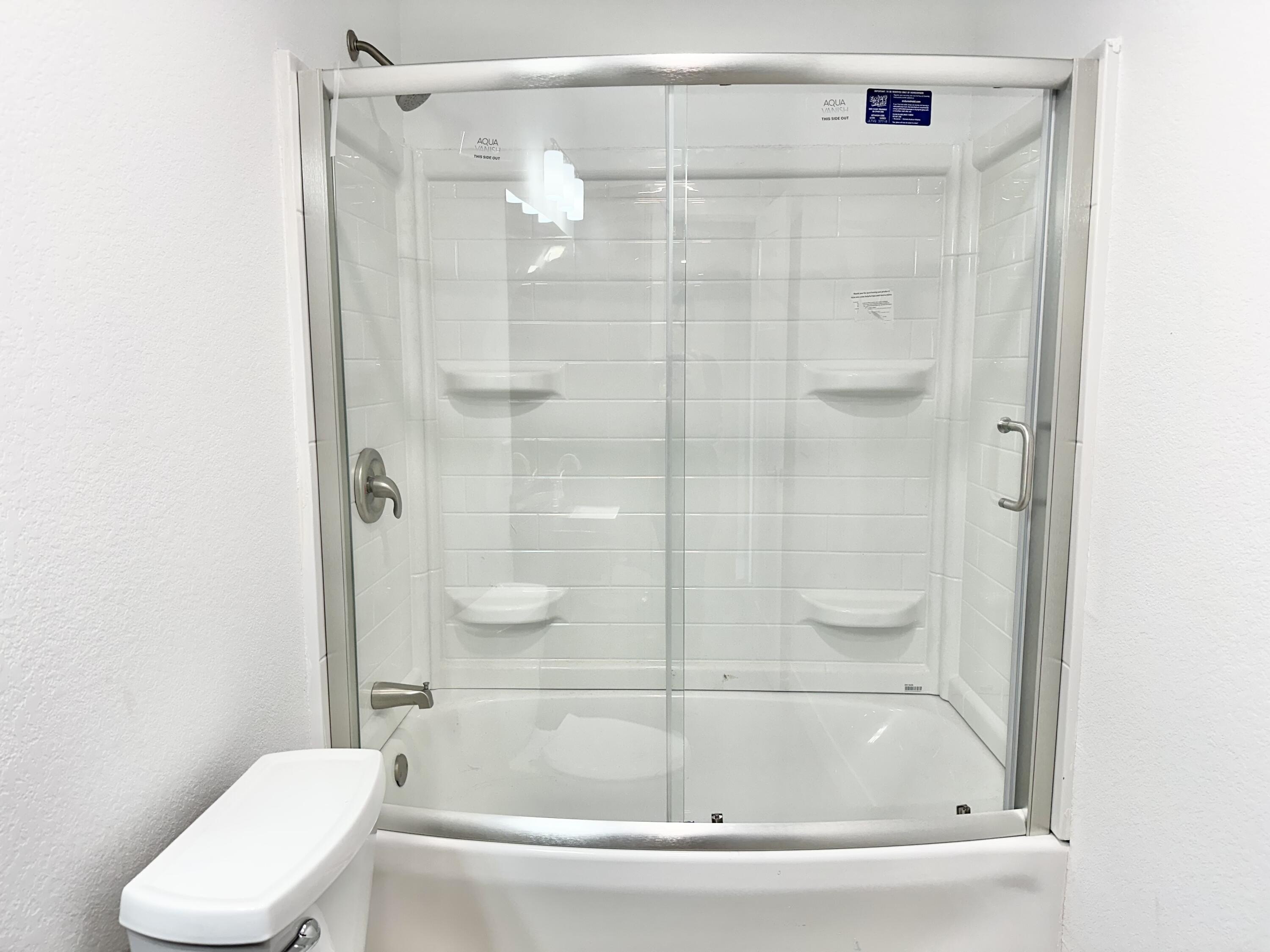 Shell Knob, Missouri, 65747, United States, 5 Bedrooms Bedrooms, ,3 BathroomsBathrooms,Residential,For Sale,1982122