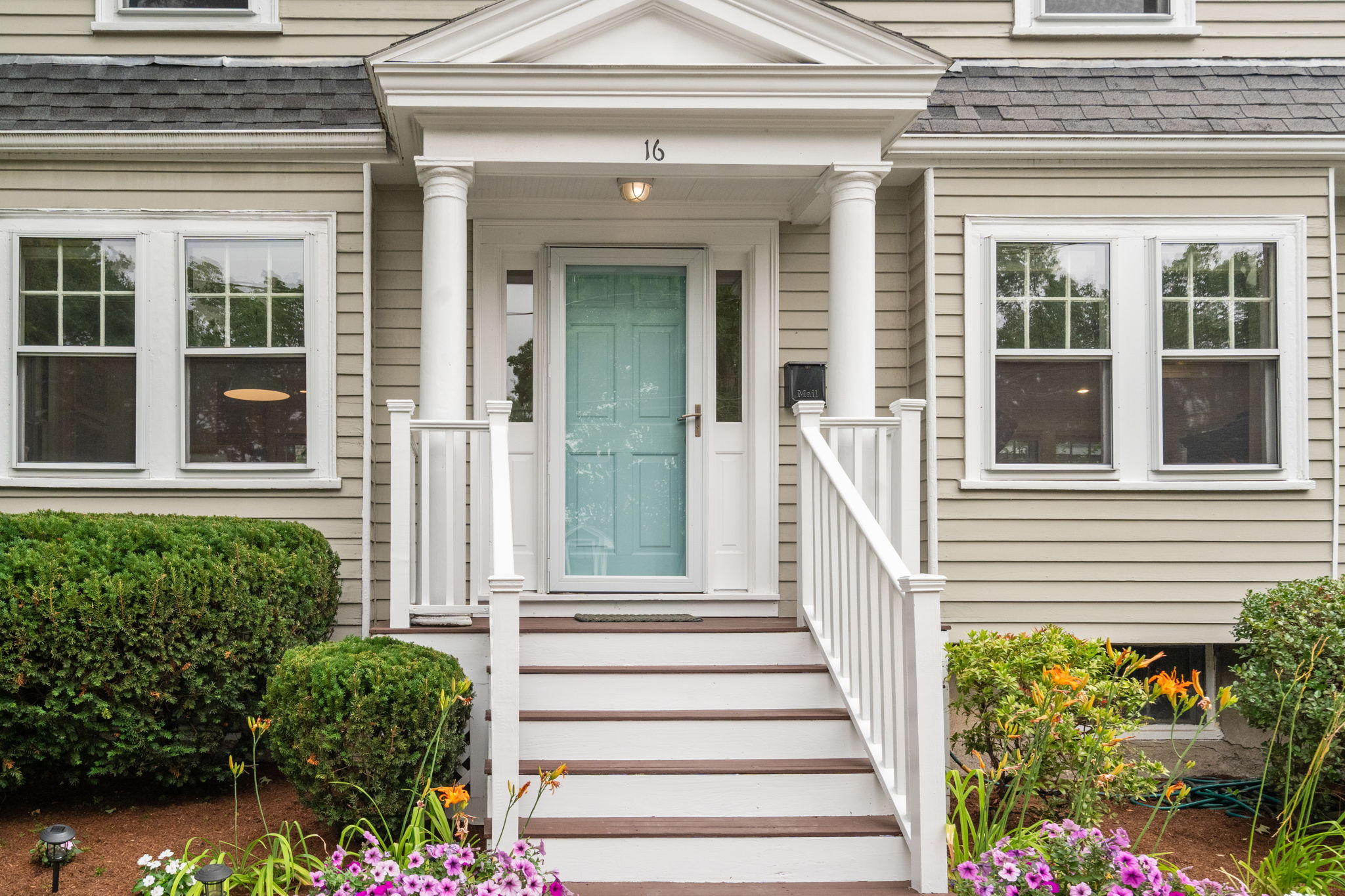  16 Lewis Street, Newton, MA, 02458 - 物件實景