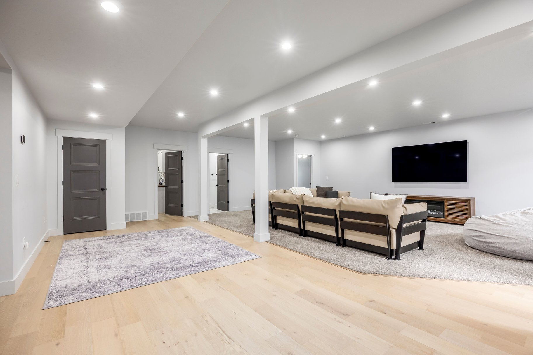  Luxury Inside and Out with Mountain Views - 物件實景