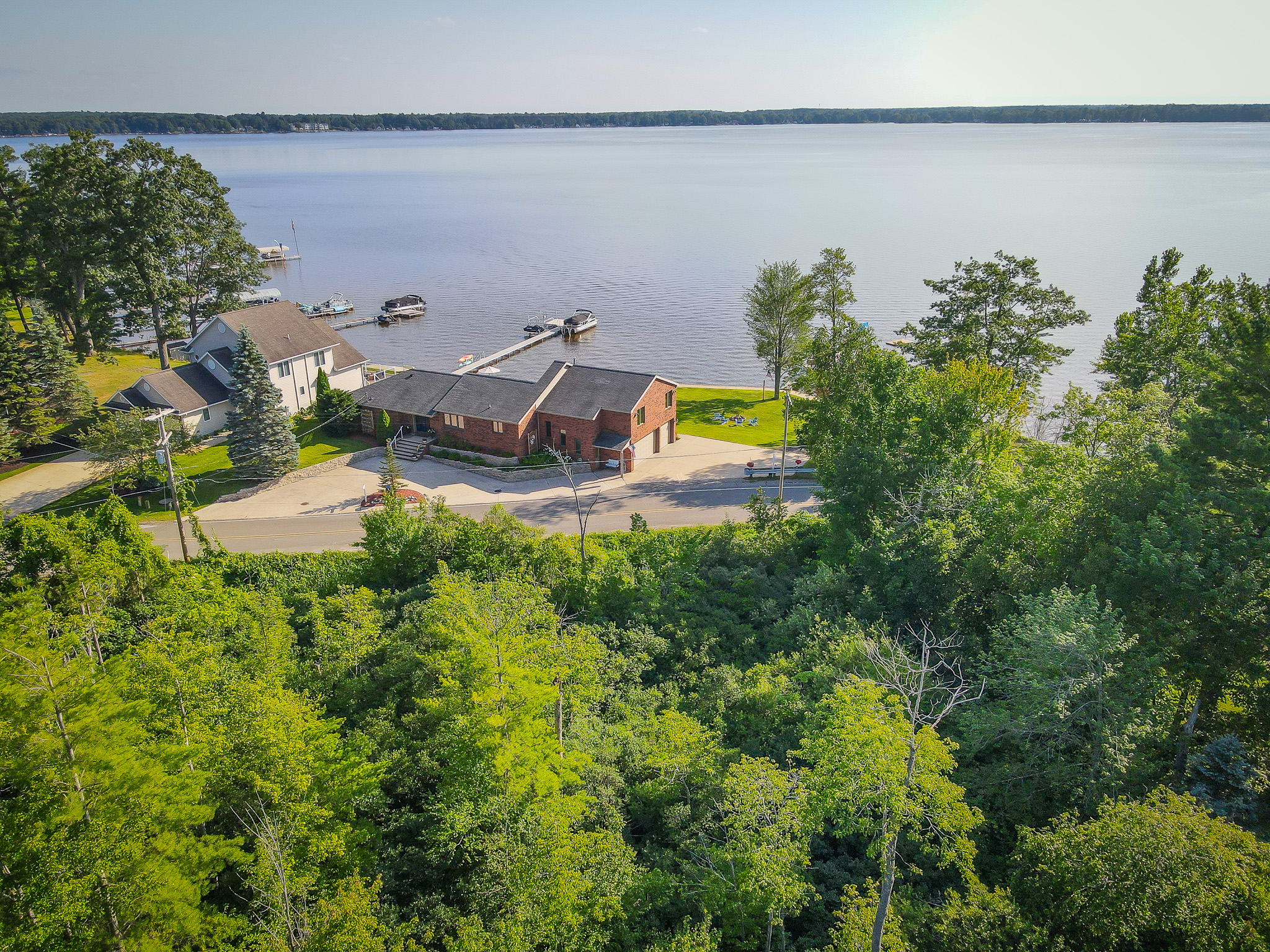 Cadillac, Michigan, 49601, United States, 5 Bedrooms Bedrooms, ,4 BathroomsBathrooms,Residential,For Sale,1905816