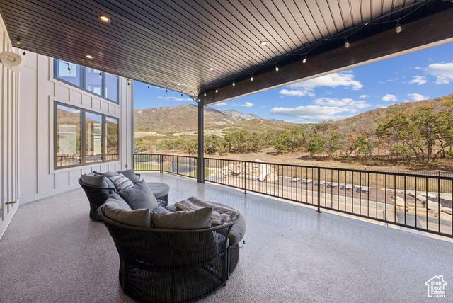 Draper, Utah, 84020, United States, 8 Bedrooms Bedrooms, ,7 BathroomsBathrooms,Residential,For Sale,1978413