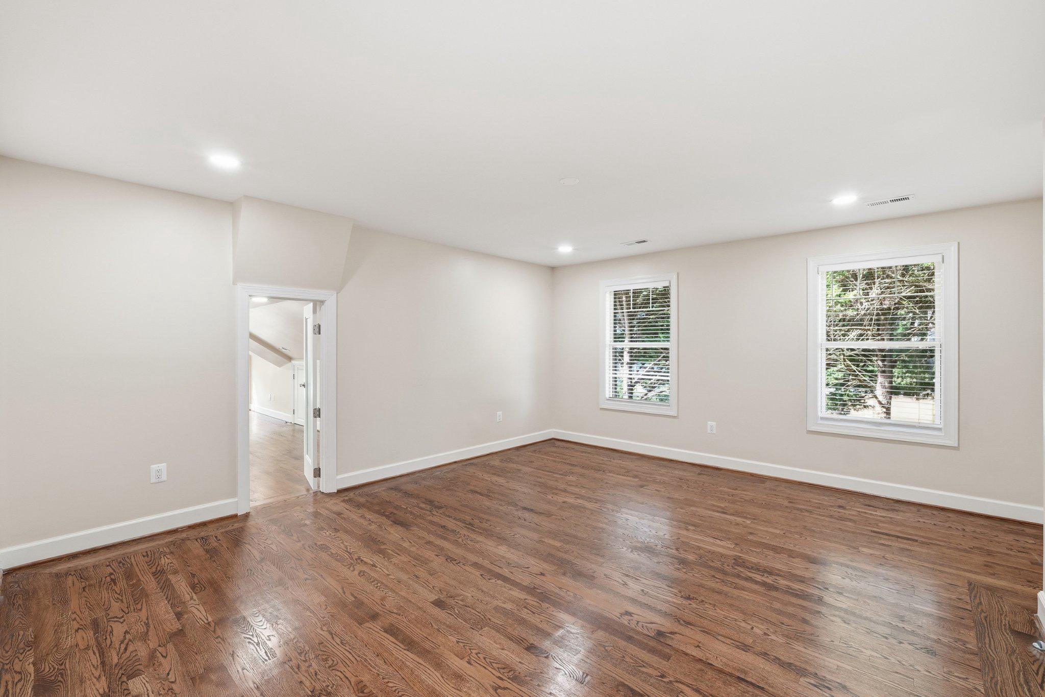  6340 Old Dominion Drive, Mclean, VA, 22101 - 物件實景