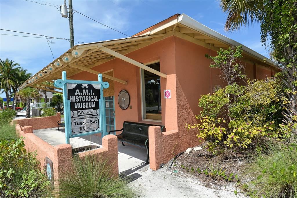 Bradenton, Florida, 34210, United States, 2 Bedrooms Bedrooms, ,3 BathroomsBathrooms,Residential,For Sale,1793424