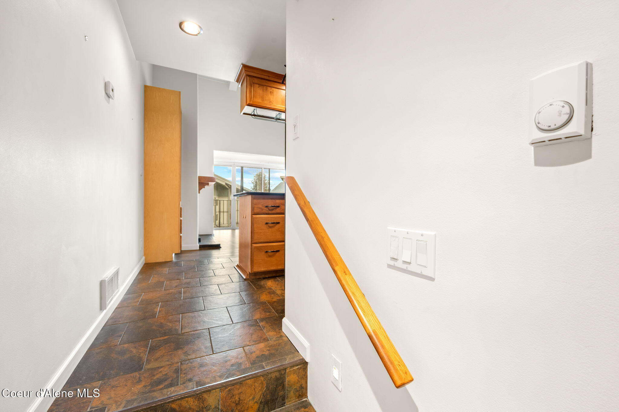 Sandpoint, Idaho, 83864, United States, 2 Bedrooms Bedrooms, ,Residential,For Sale,1999748