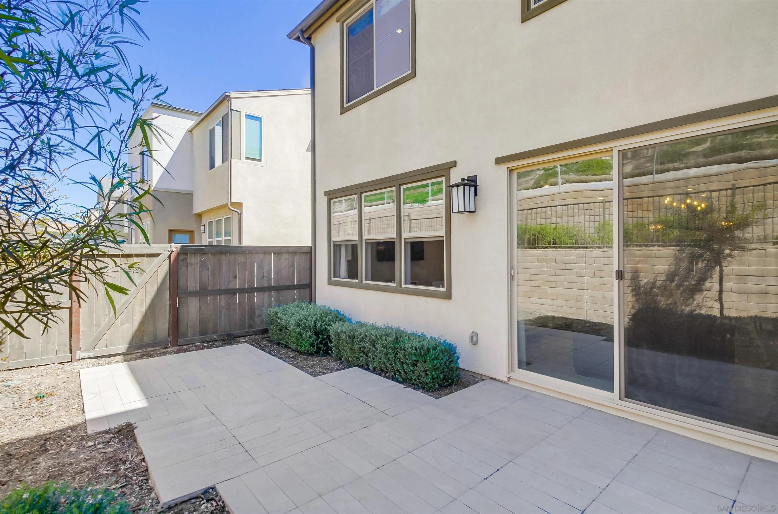 Chula Vista, California, 91913, United States, 4 Bedrooms Bedrooms, ,3 BathroomsBathrooms,Residential,For Sale,1859798