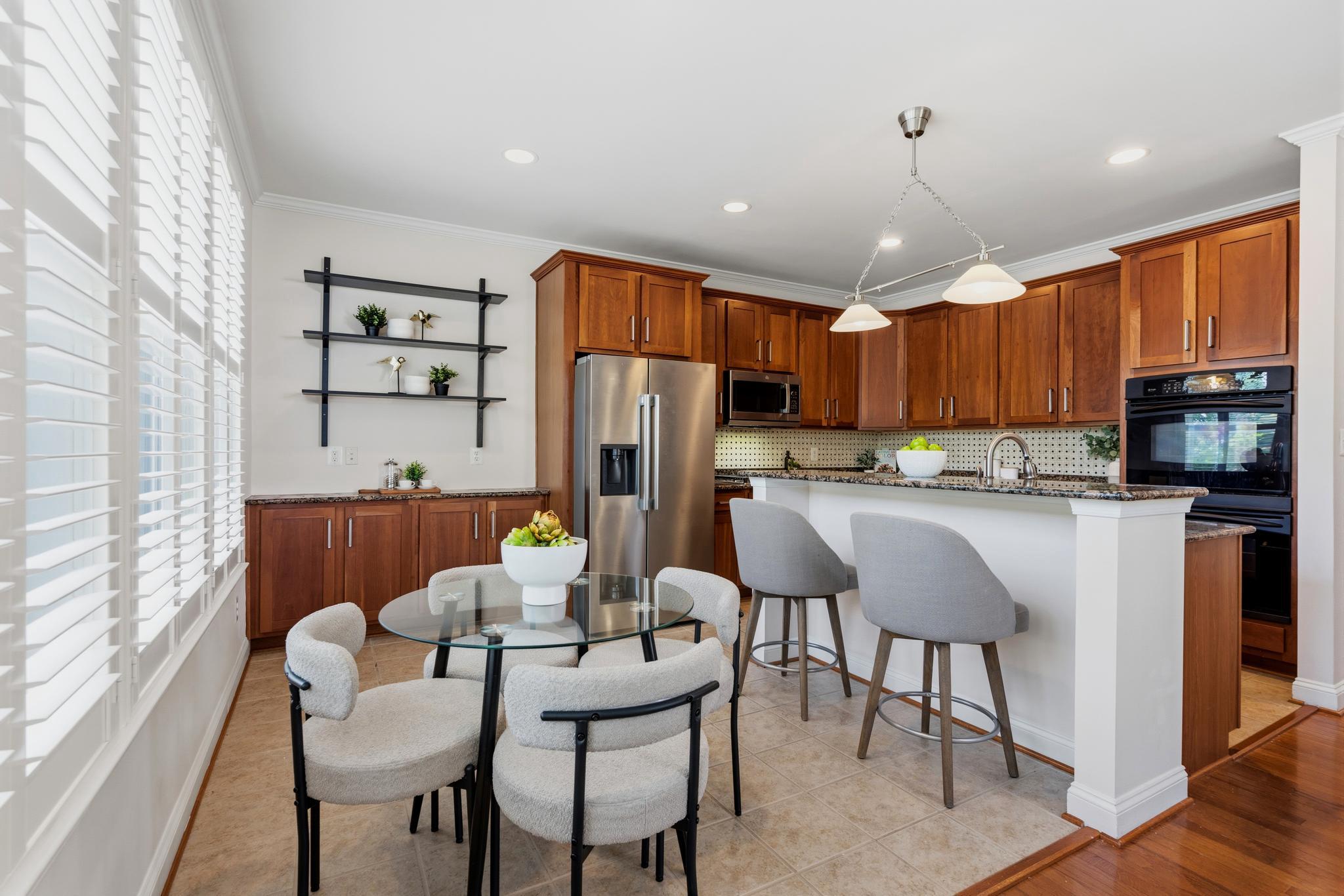  6453 Fourth Street, Alexandria, VA, 22312 - 物件實景