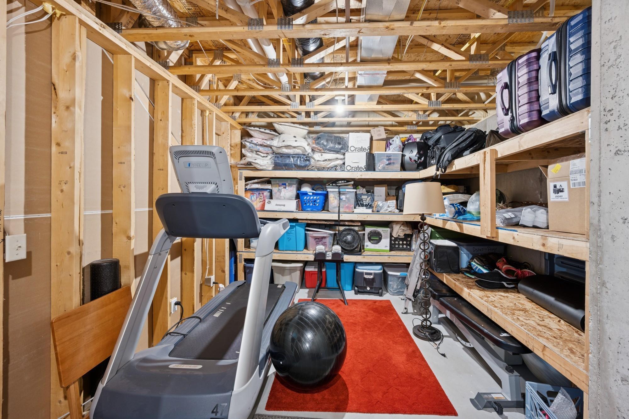 Brooklyn Park, Minnesota, 55445, United States, 5 Bedrooms Bedrooms, ,3 BathroomsBathrooms,Residential,For Sale,1991127