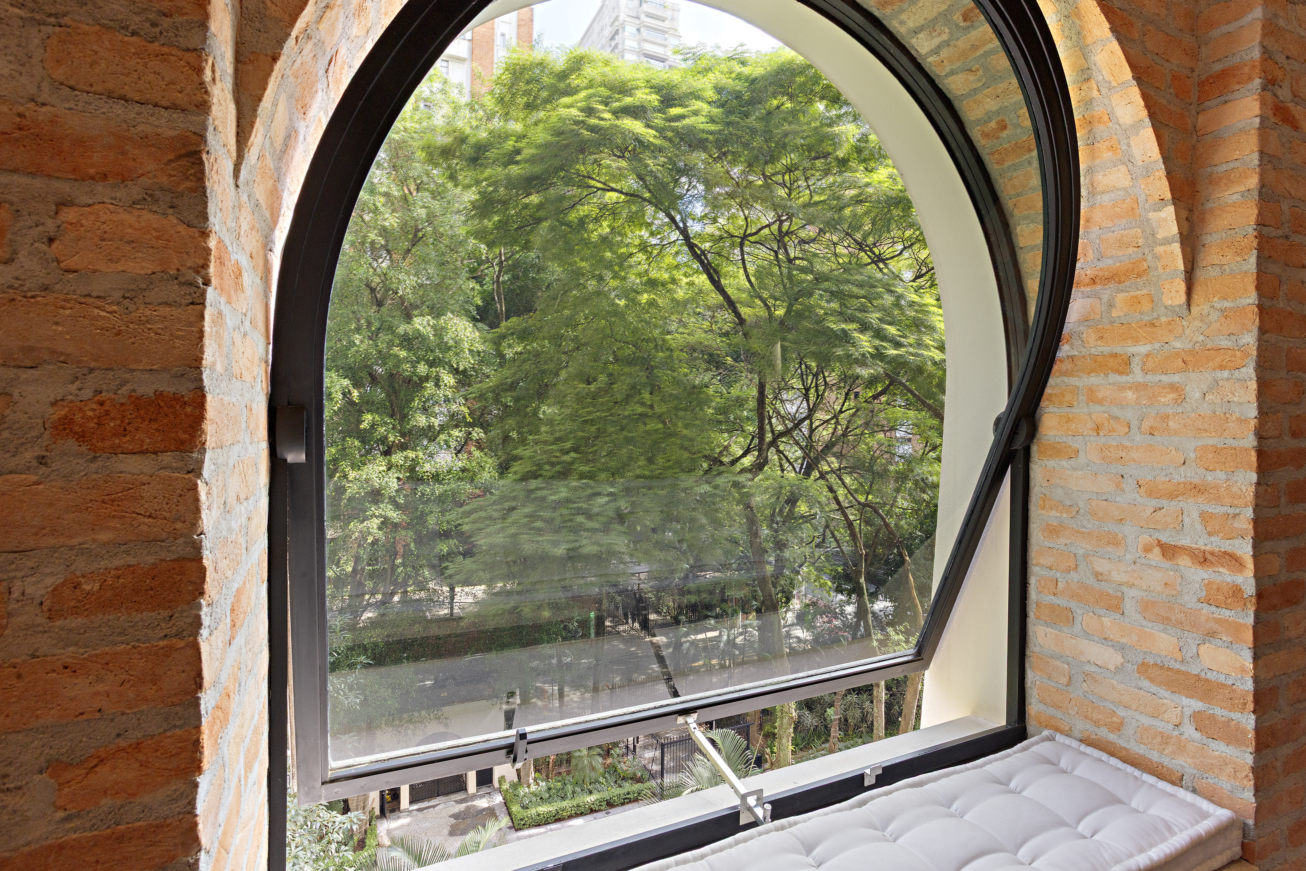  Iconic Lindenberg residence with panoramic views in São Paulo - 物件實景