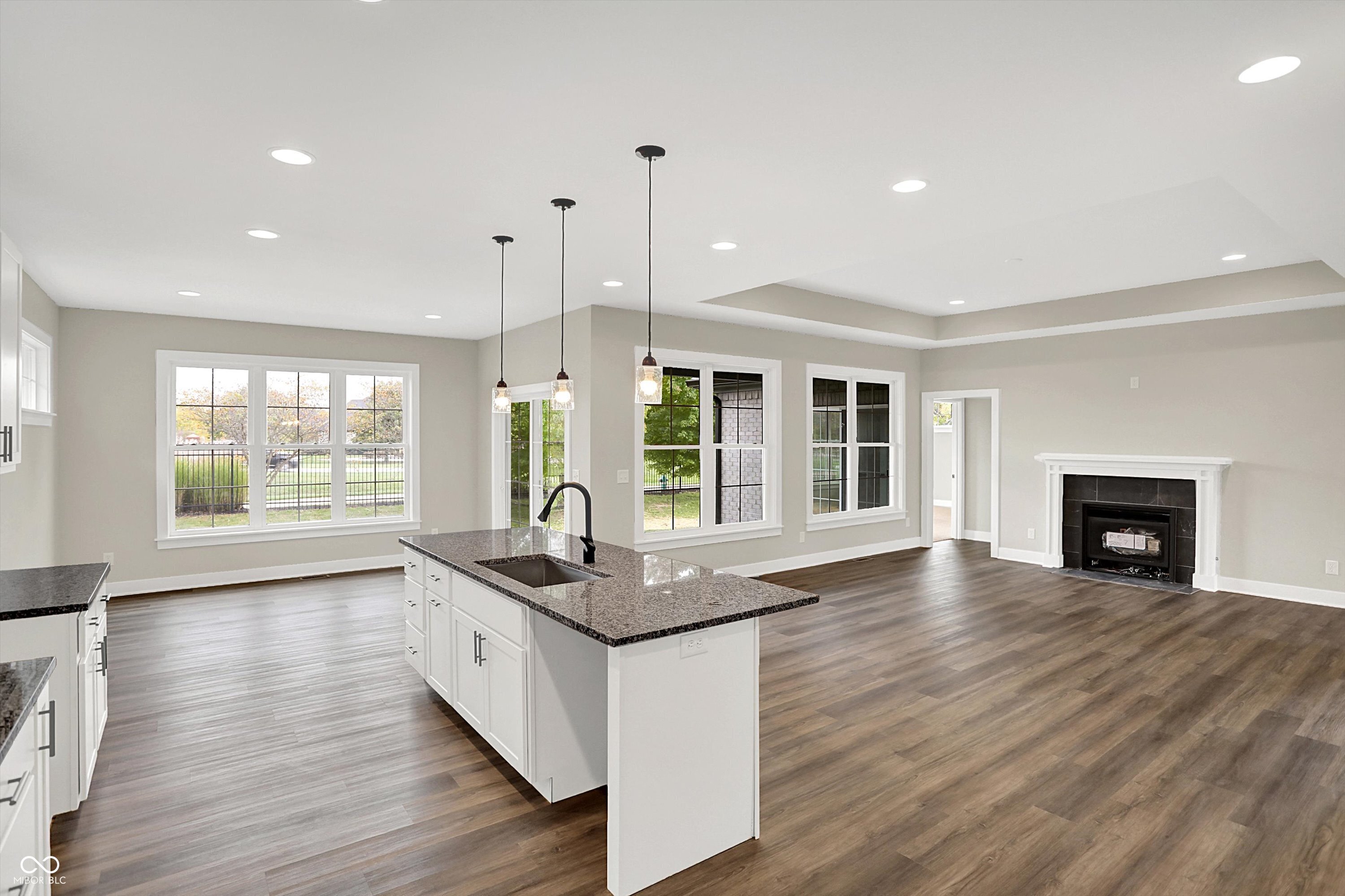 Indianapolis, Indiana, 46237, United States, 4 Bedrooms Bedrooms, ,2 BathroomsBathrooms,Residential,For Sale,1983350