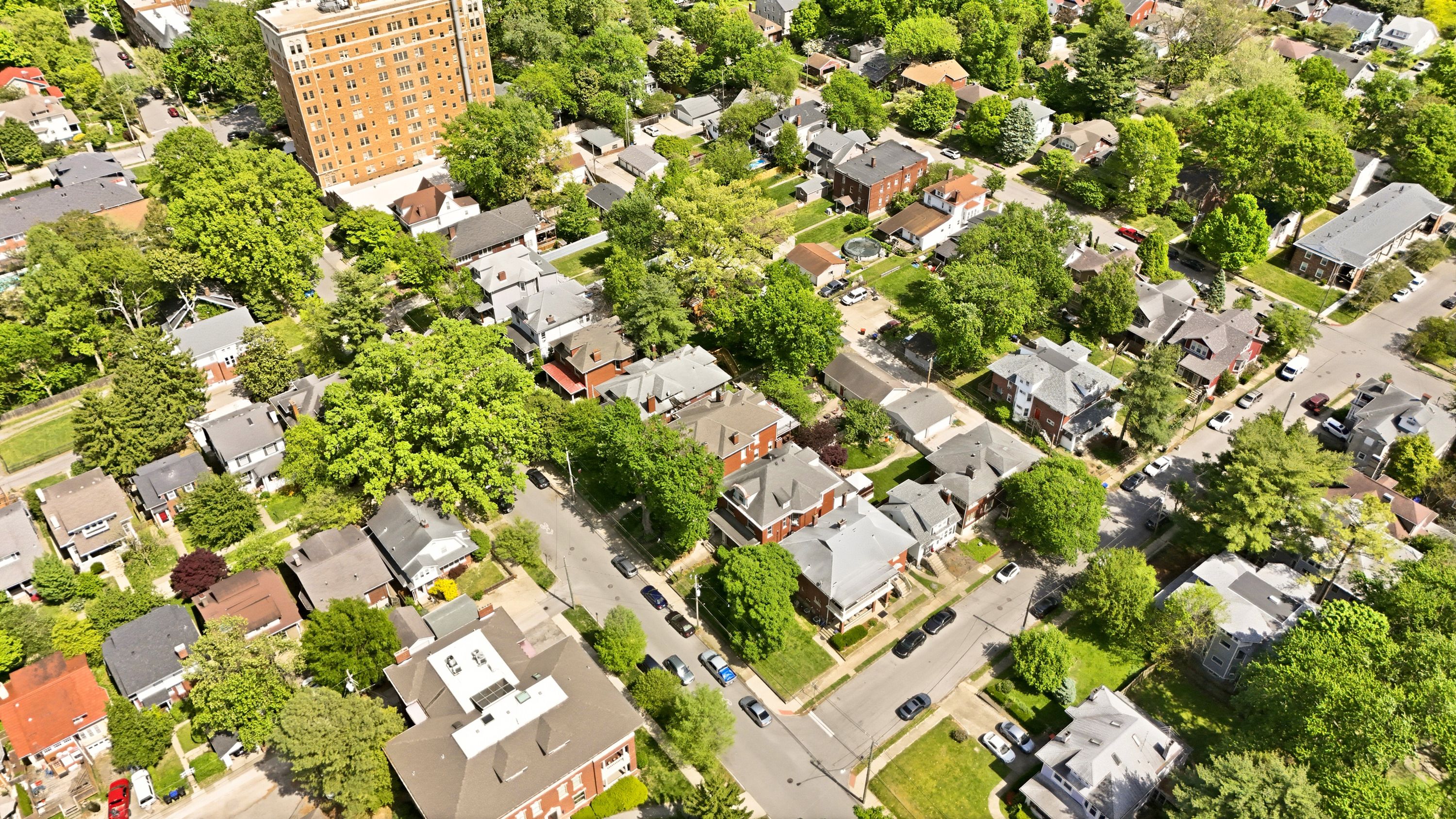  2110 Bonnycastle Avenue, Louisville, KY 40205 - 物件實景
