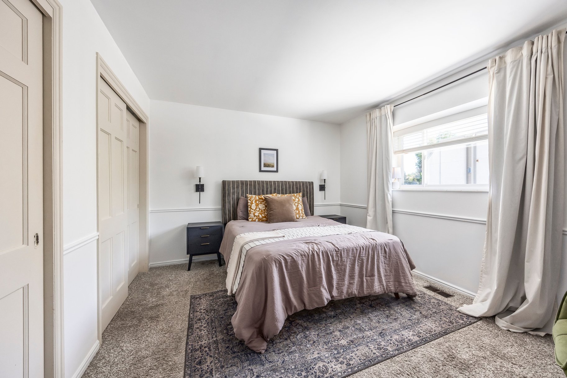  Light-Filled, Remodeled Living in the Heart of Holladay - 物件實景