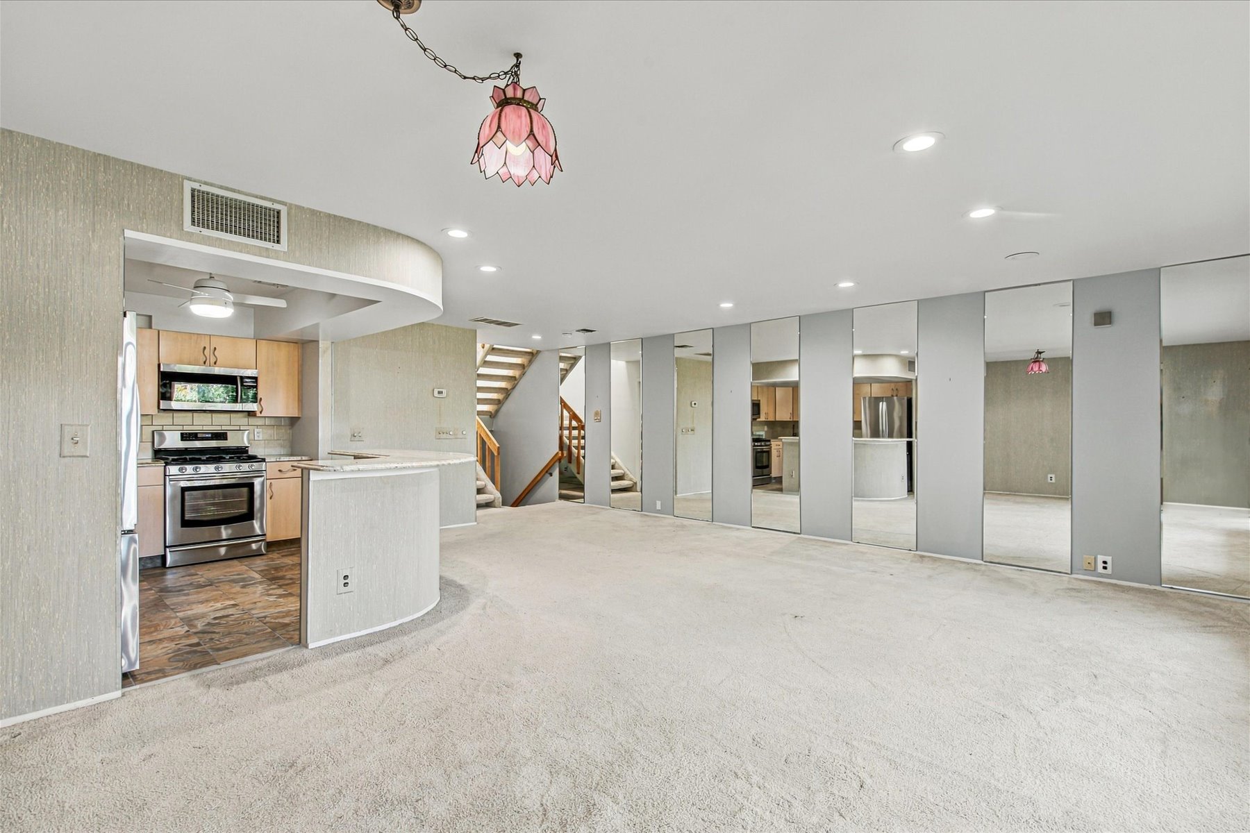 1301 Michael Court #1624, Bayside, NY, 11360 - 物件實景
